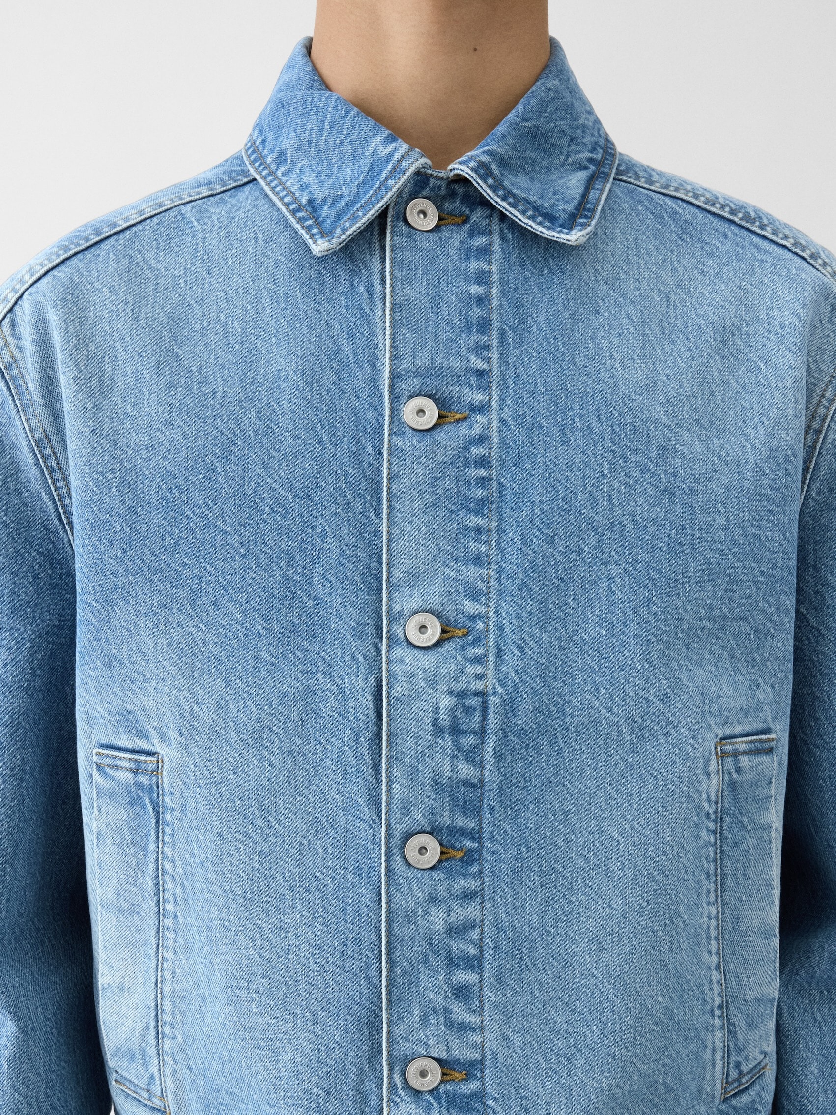 LA VESTE DE-NIMES MIRADA