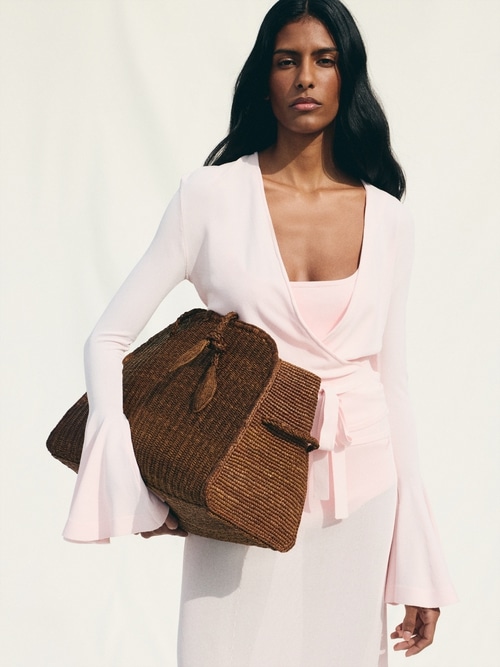 The large raffia Turismo