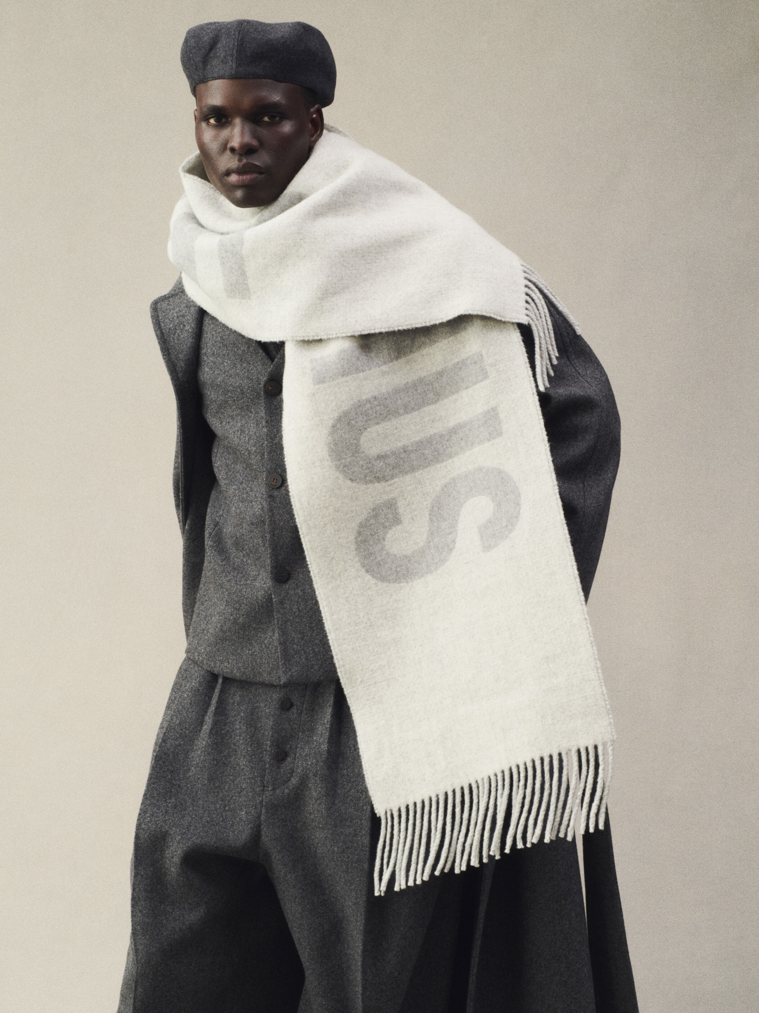 小物 JACQUEMUS SCARF The Jacquemus scarf by JACQUEMUS | Official website