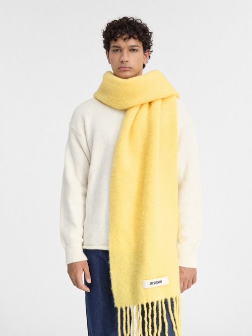 The Carro scarf