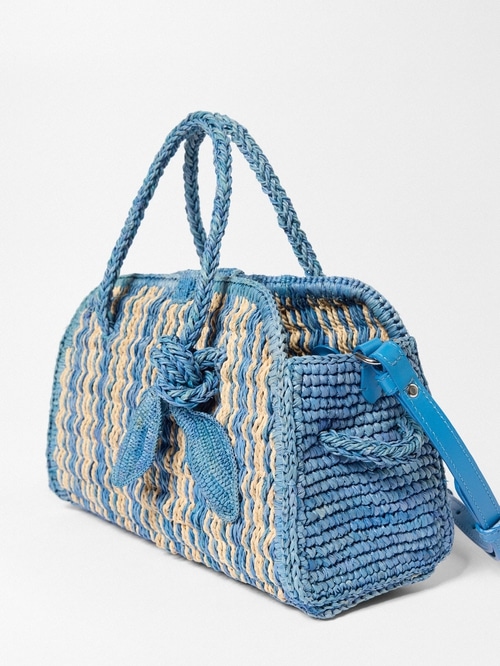 The small raffia Turismo