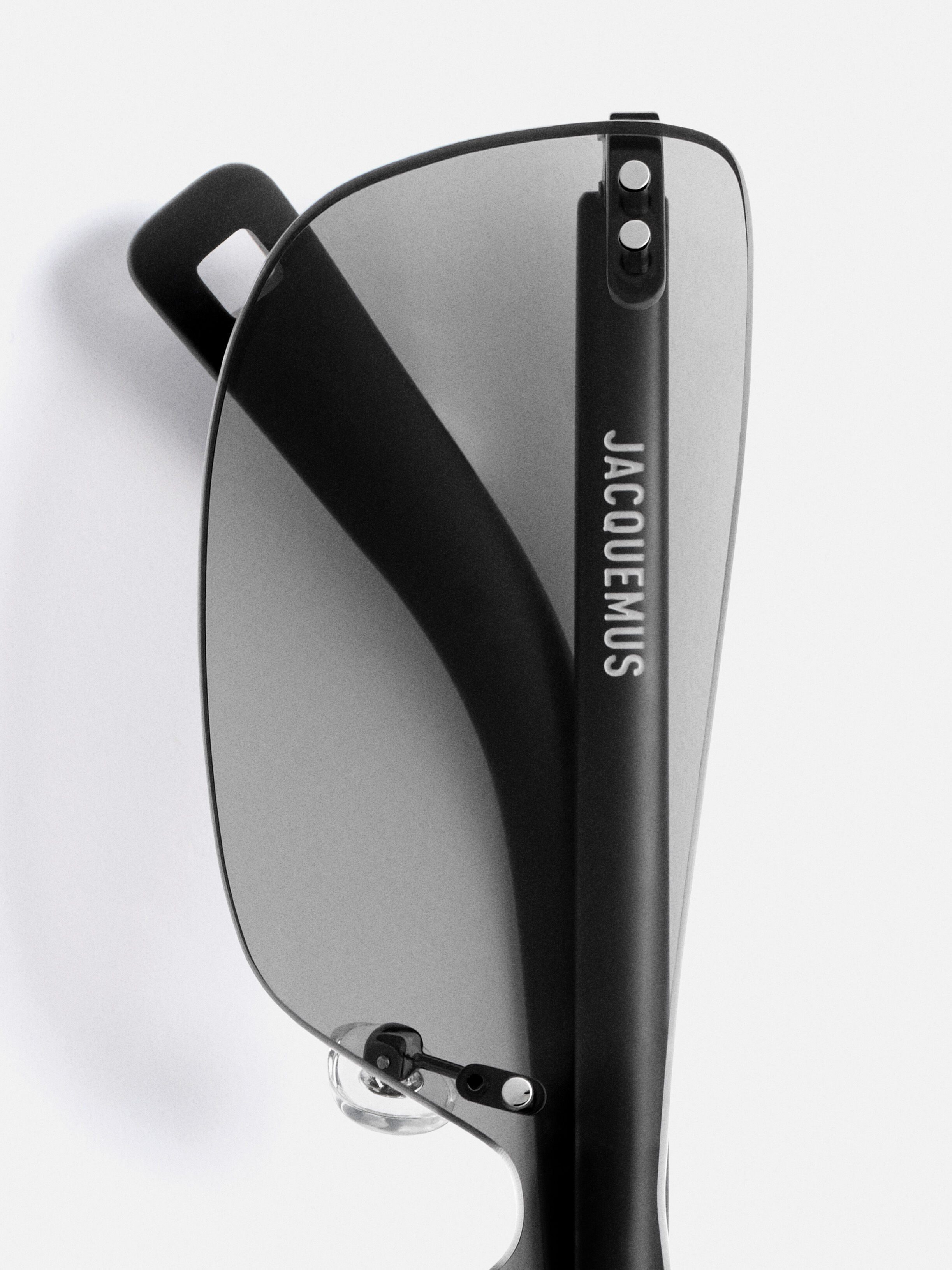 The Mirada sunglasses by JACQUEMUS | Official website