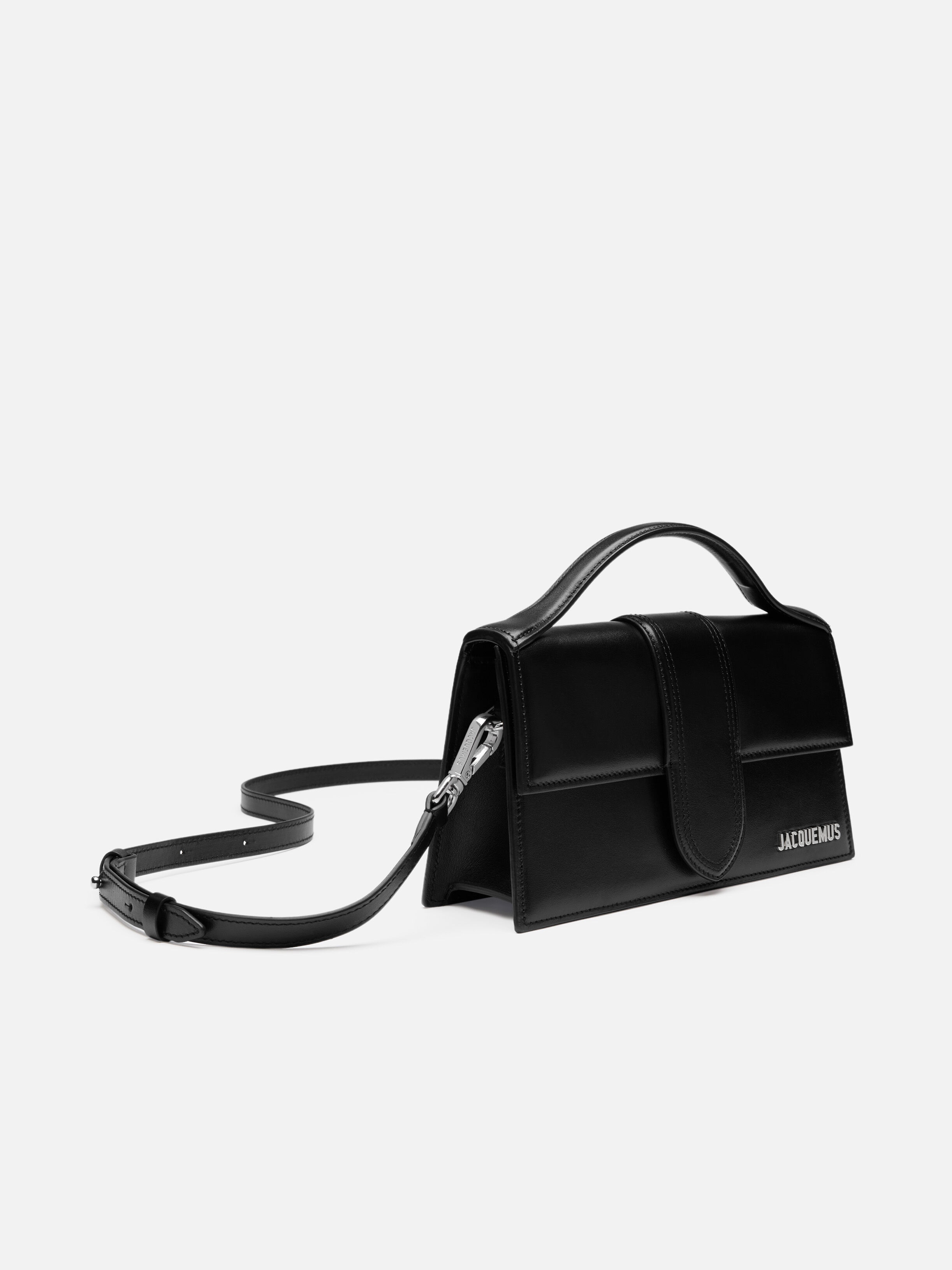 The large Bambino by JACQUEMUS | Official website