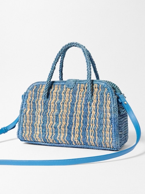 The small raffia Turismo