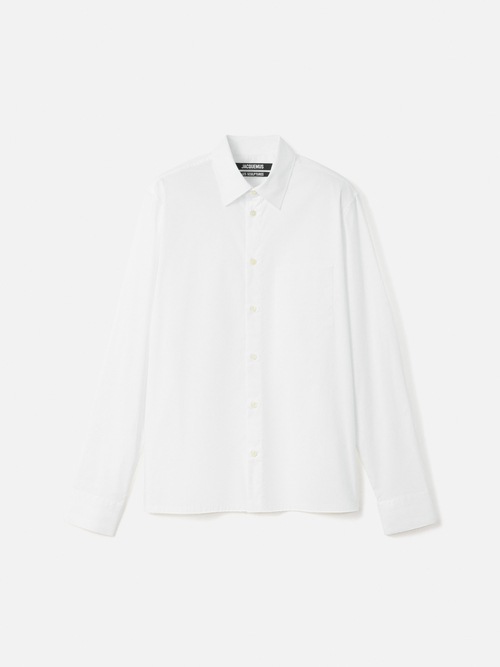 La chemise de costume