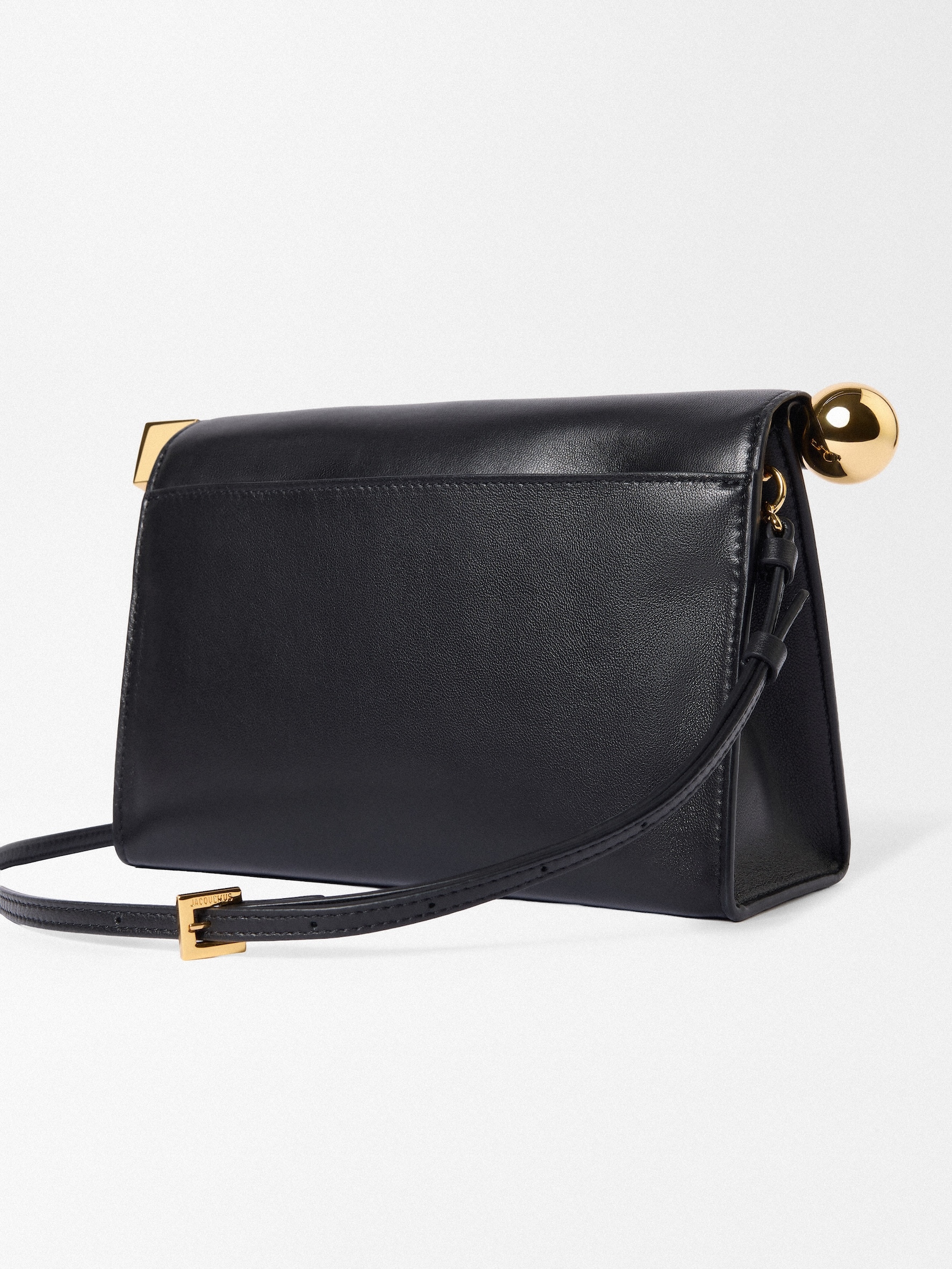 LE SAC ROND CARRE