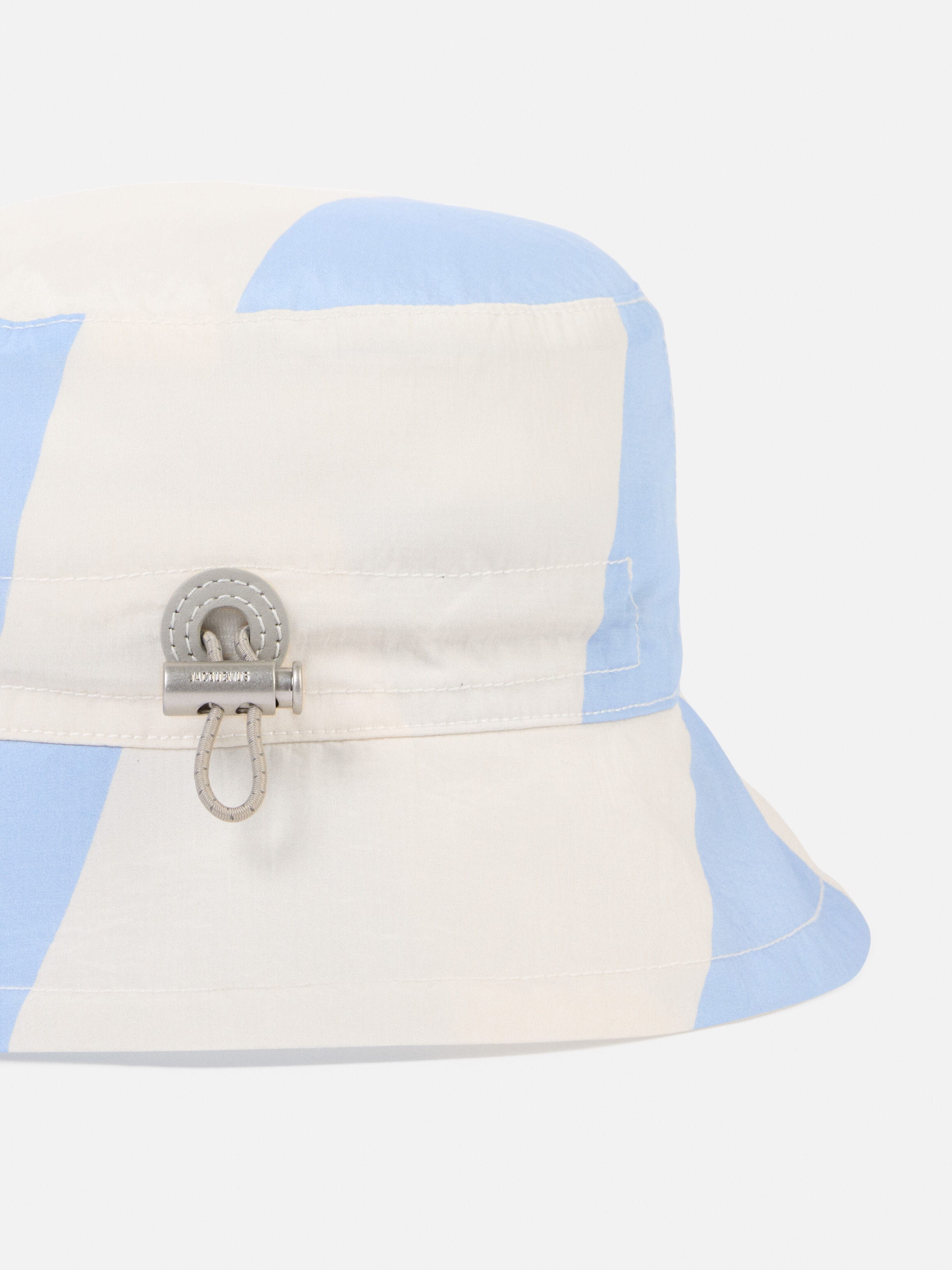 Baluchon バケットハット by JACQUEMUS | Official website Baluchon バケットハット by JACQUEMUS | Official website