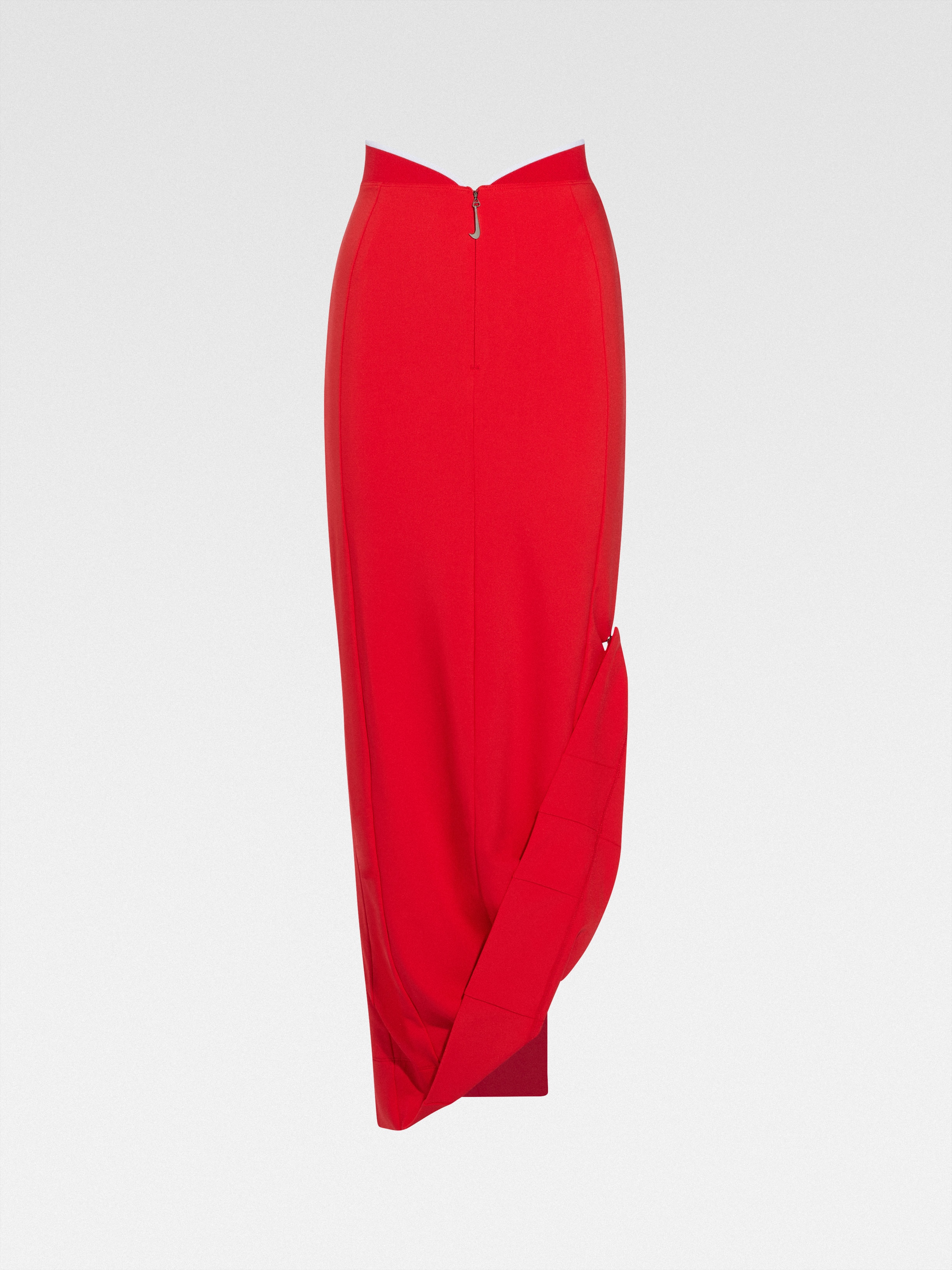 LA JUPE LONGUE NIKE