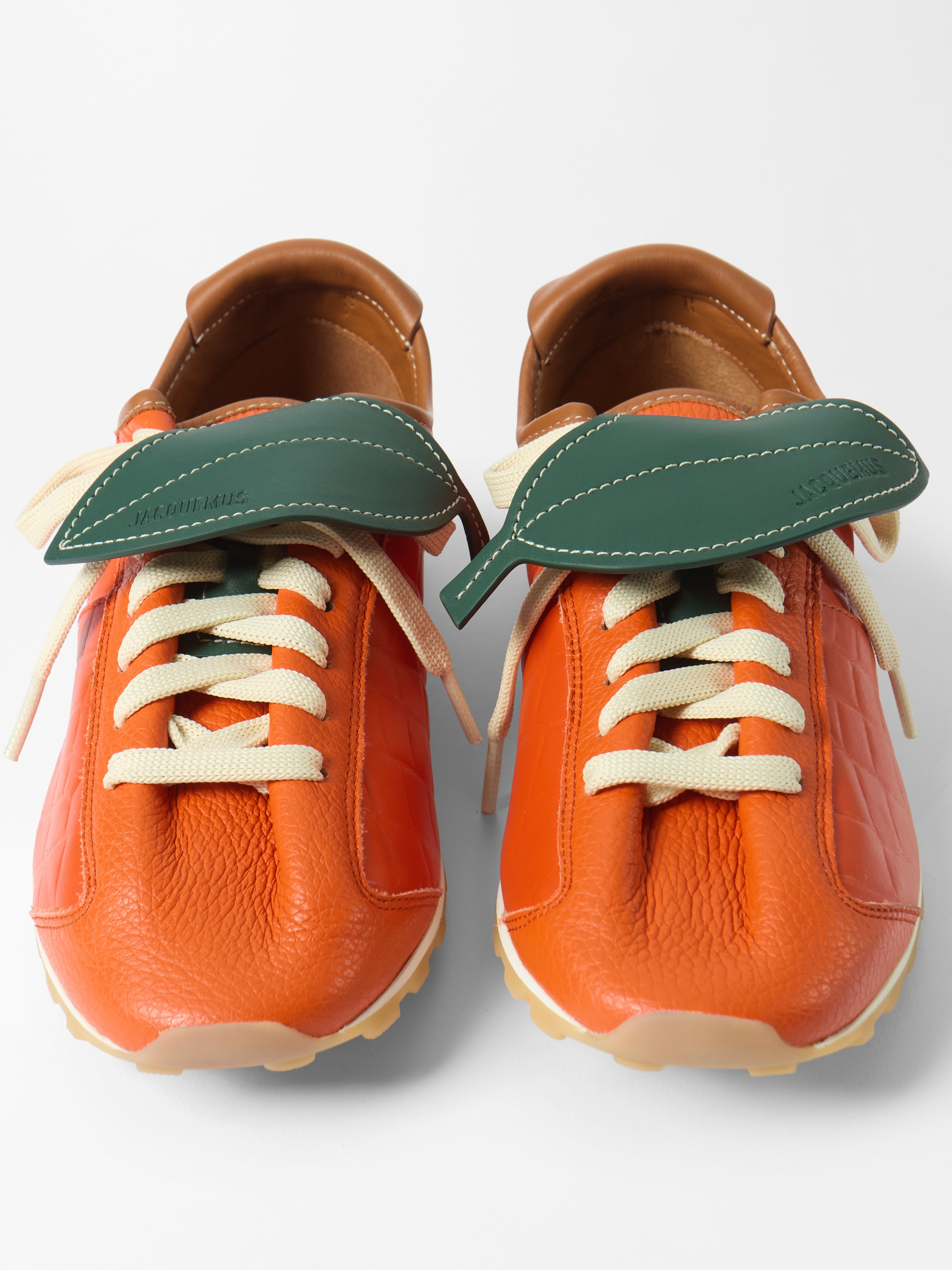 LES TENNIS