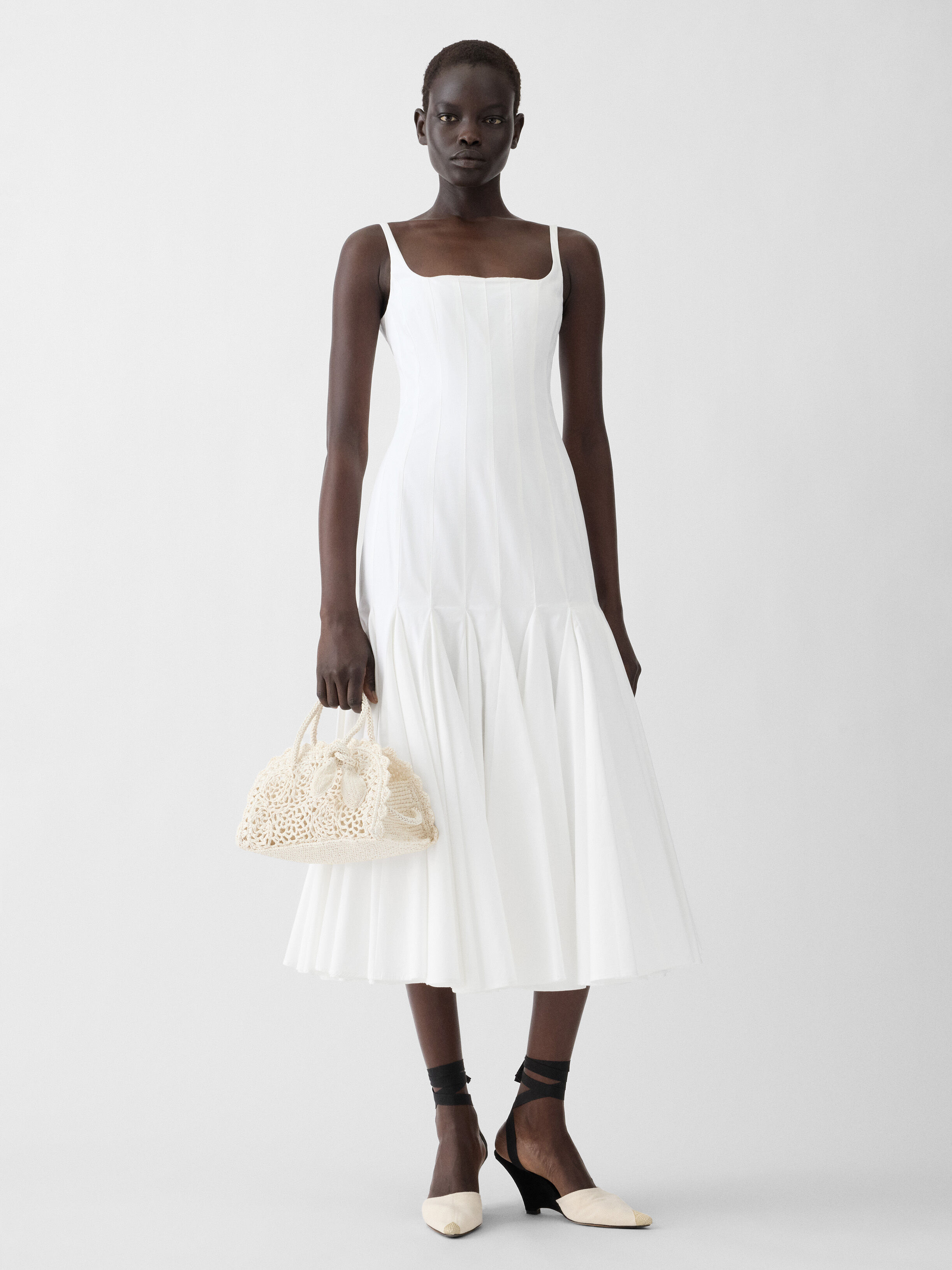 Les Classiques - Women - JACQUEMUS | Official website
