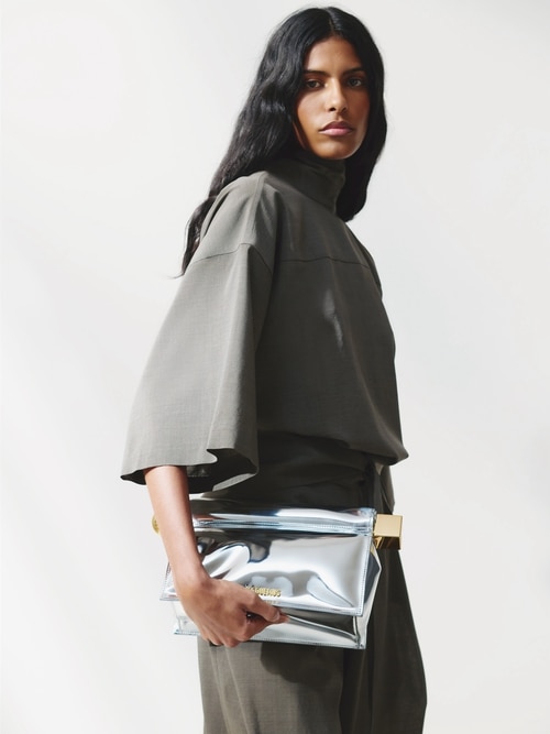 The Rond Carr&eacute; clutch