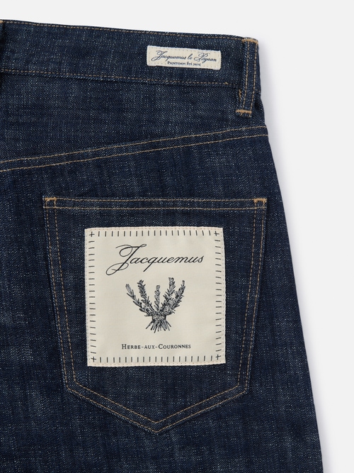 The straight de-N&icirc;mes denim pants