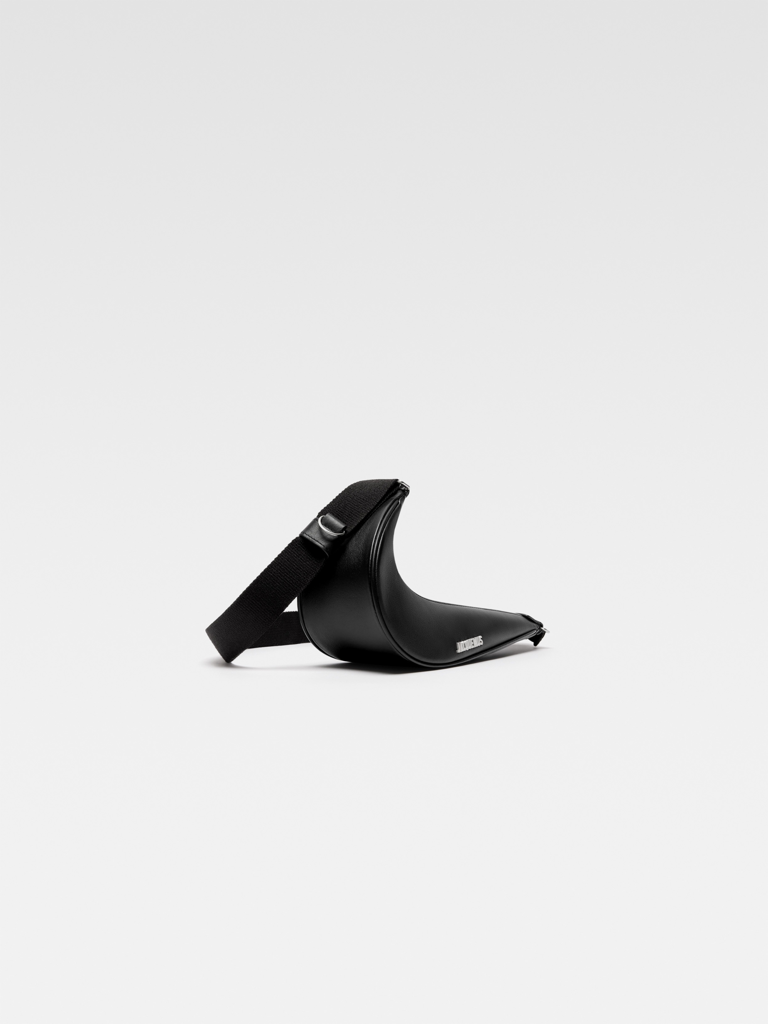 LE SAC SWOOSH