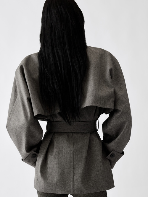Der Bol&eacute;ro Peacoat