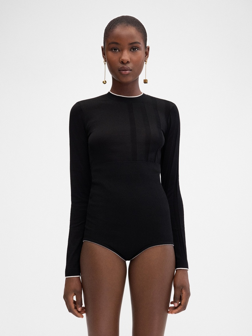 Jacquemus Noir In Black