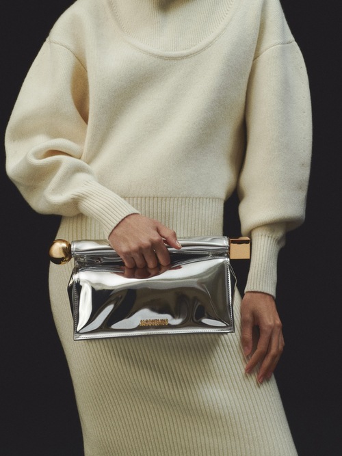 The Rond Carré clutch