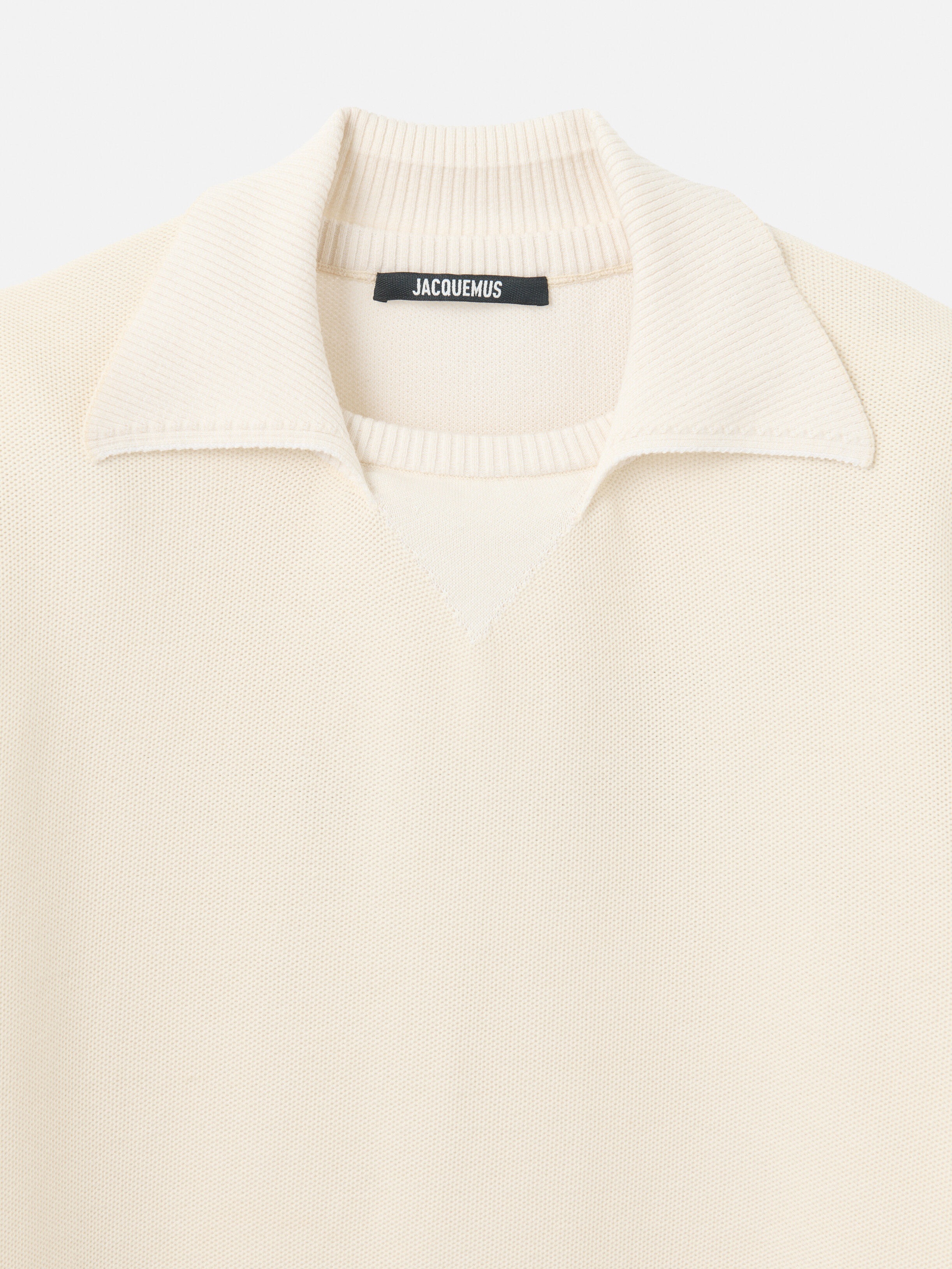 The J knit polo by JACQUEMUS | Official website
