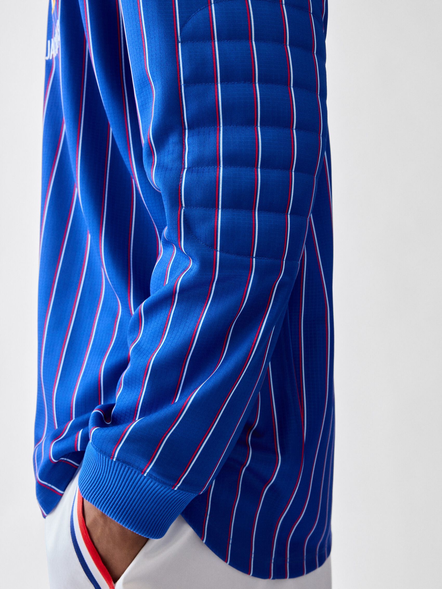 フランス メンズ ゴールキーパー ジャージー by JACQUEMUS | Official