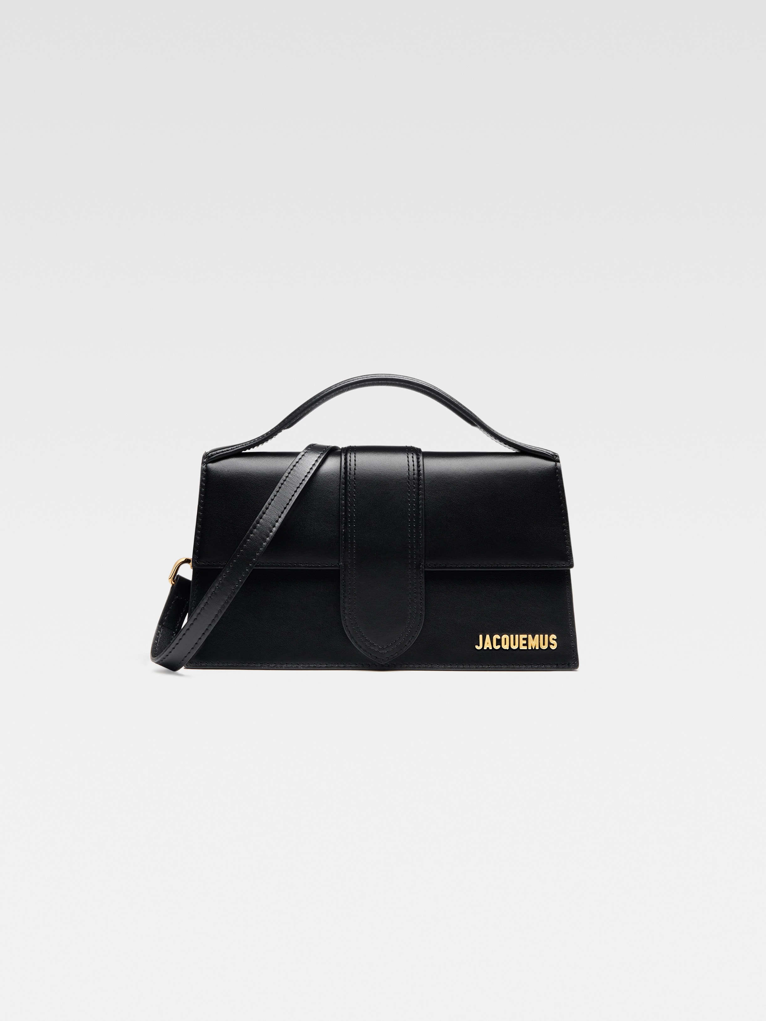 The large Bambino - LES CLASSIQUES | JACQUEMUS Official Website