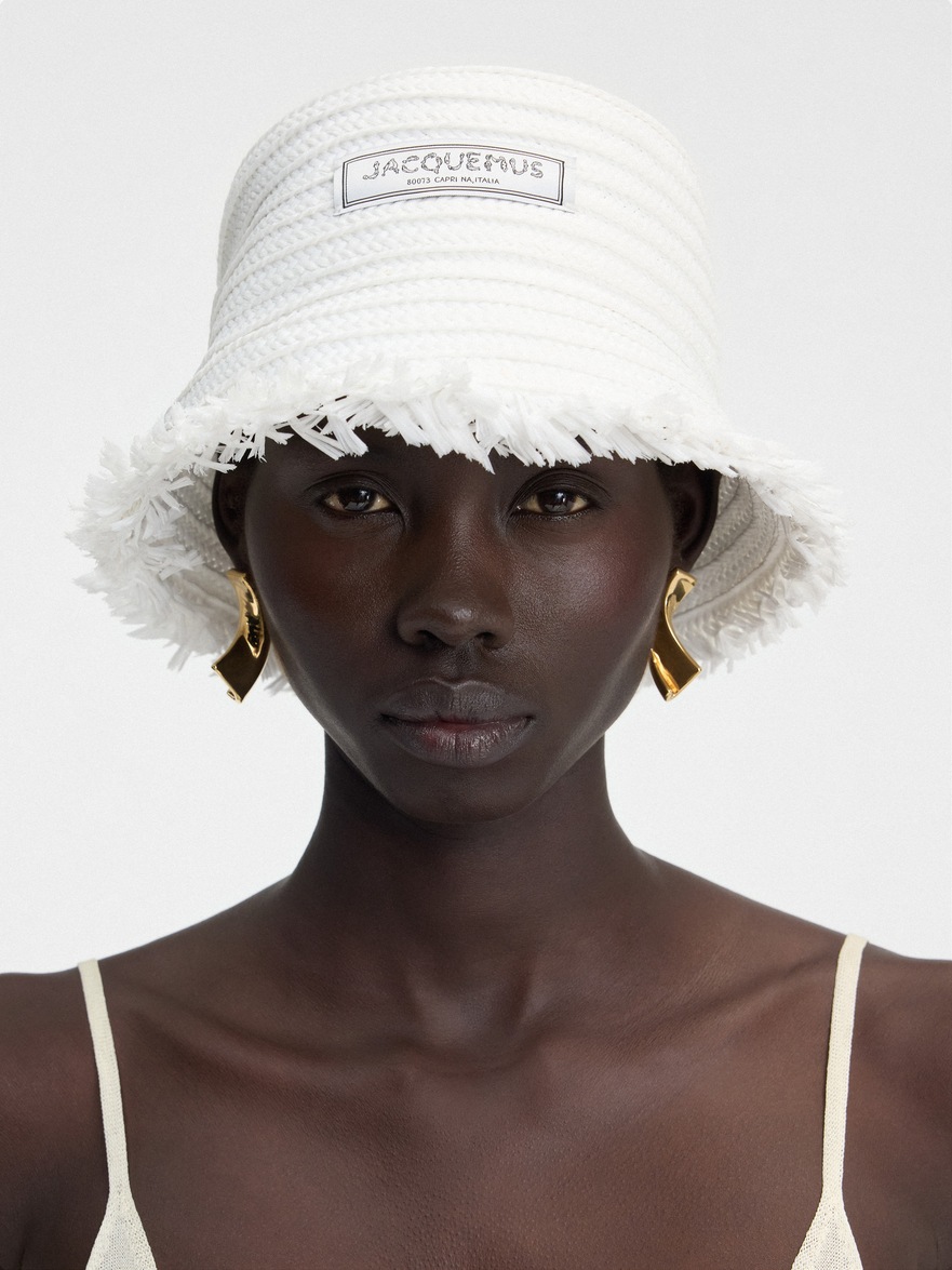 The Bacino bucket hat by JACQUEMUS | Official website display picture 1