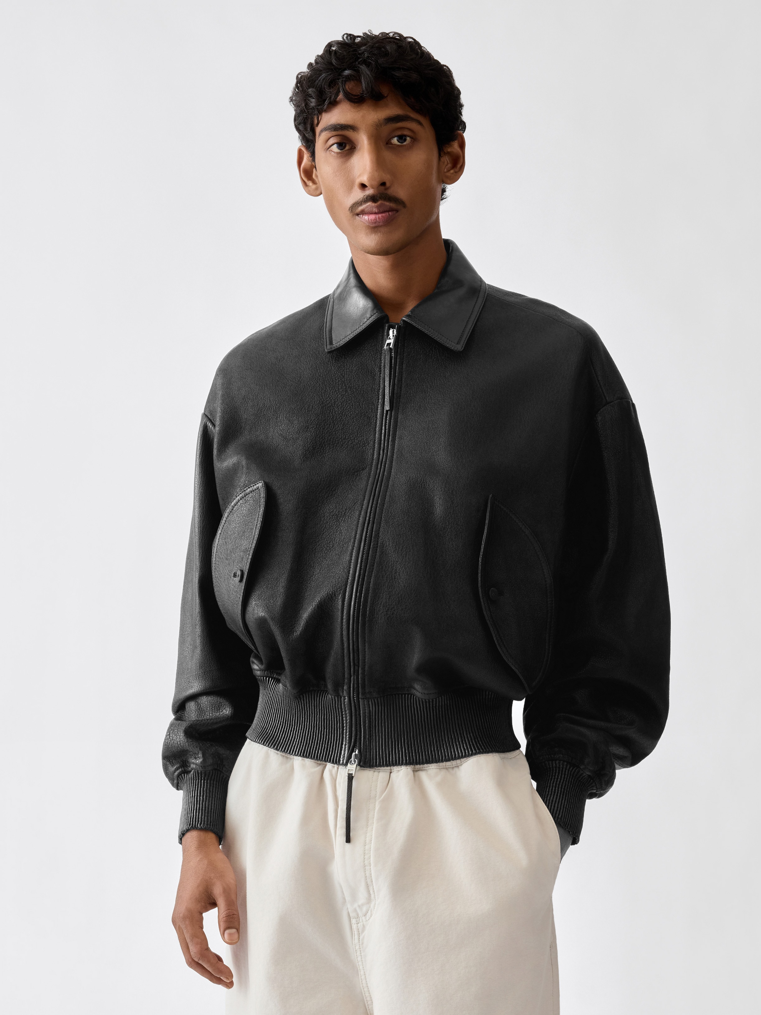 LE BOMBER LOSANGE CUIR