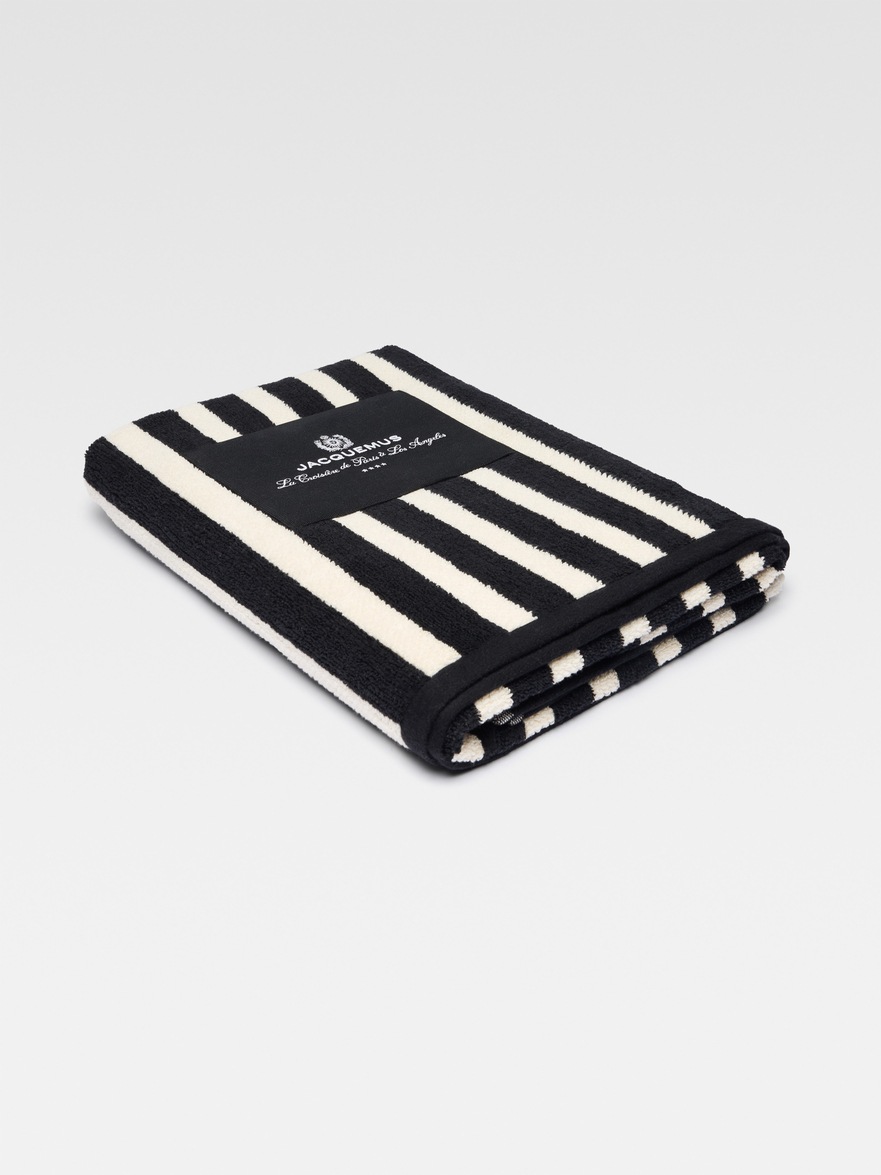 The Rayures beach towel