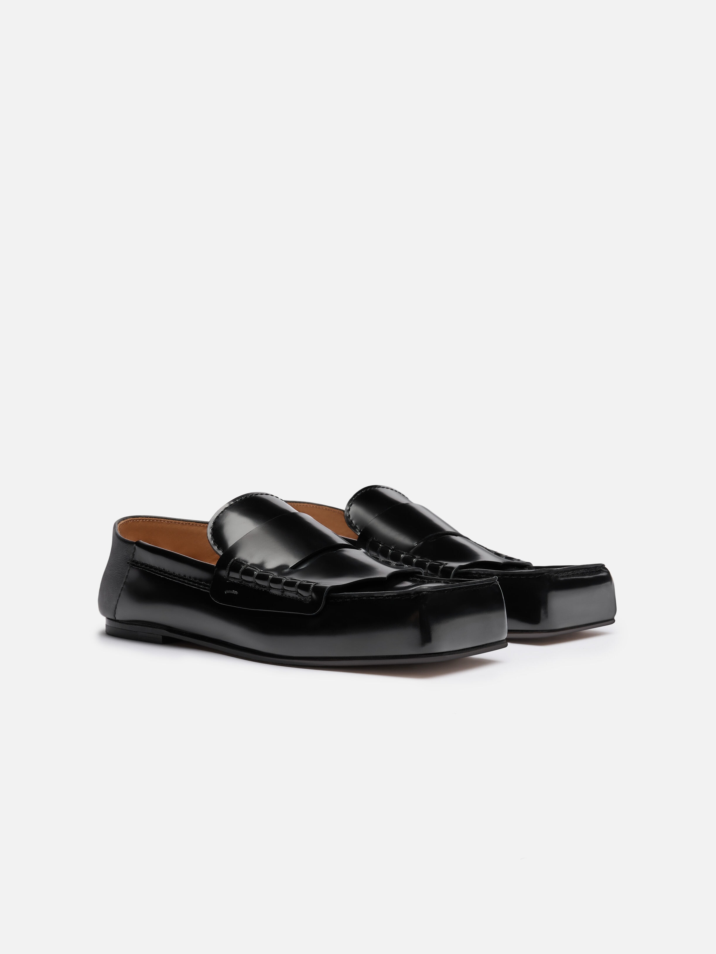 Carré ローファー by JACQUEMUS | Official website