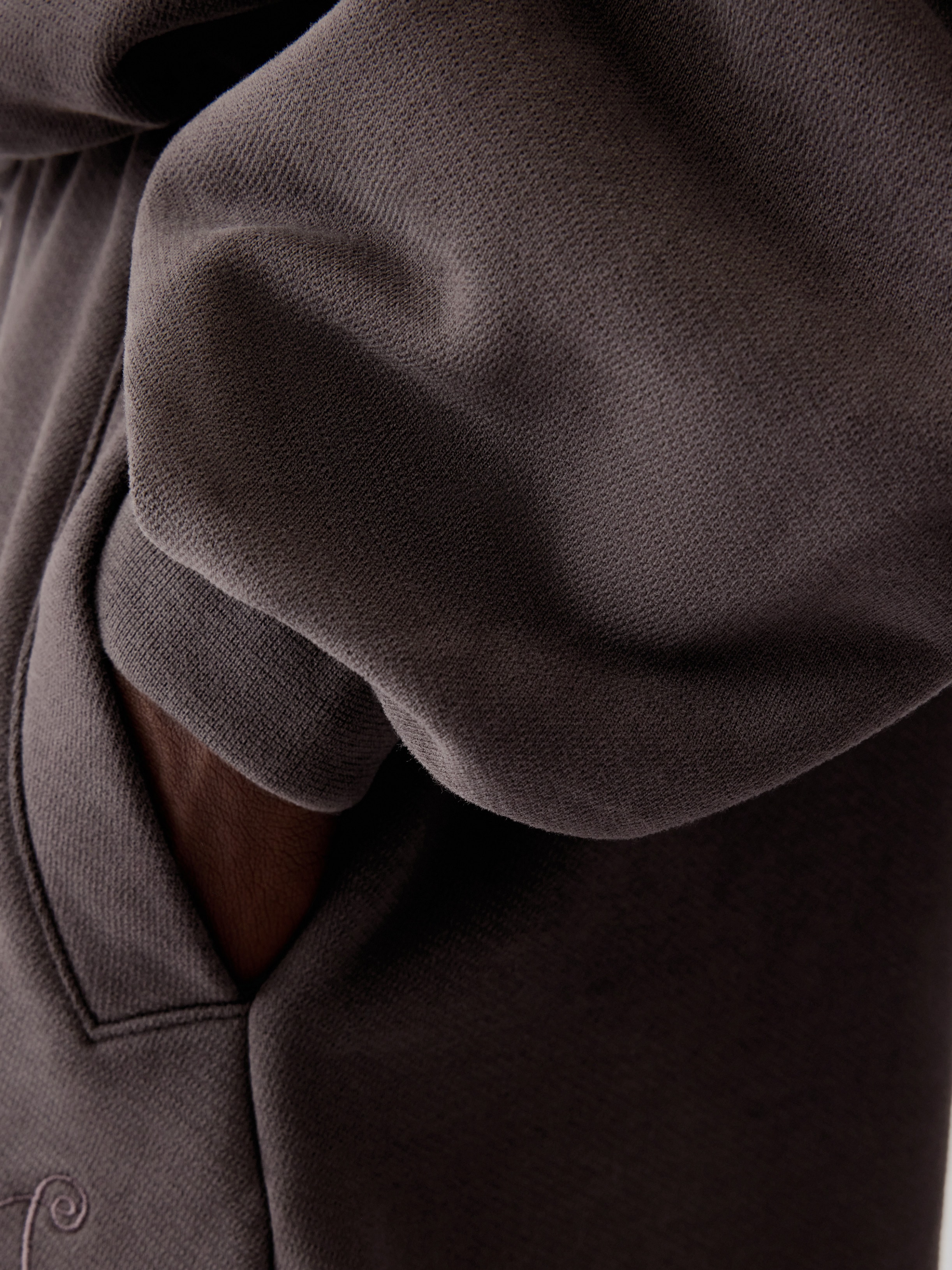 LE HOODIE MONTAIGNE