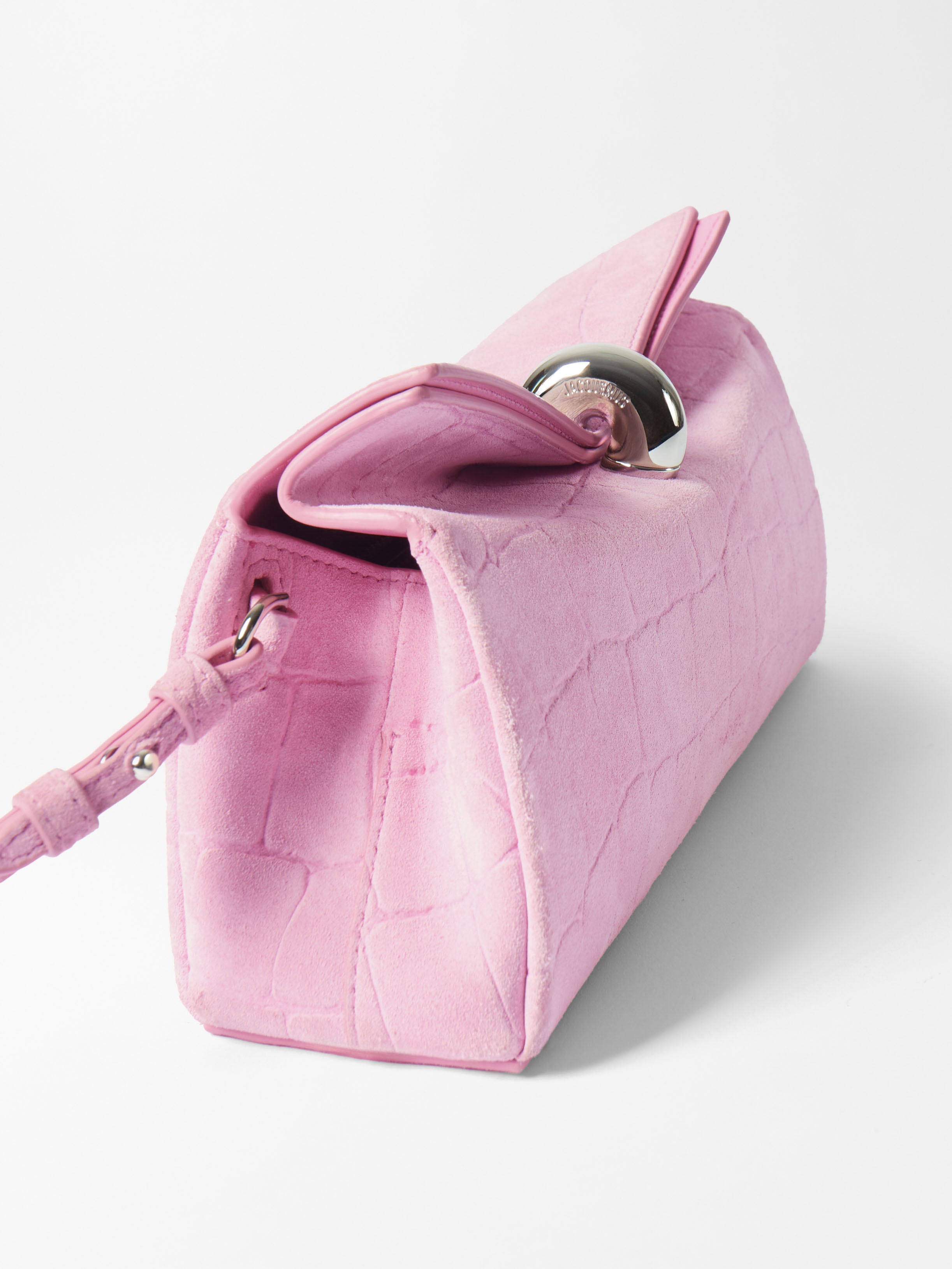 LA POCHETTE VALERIE