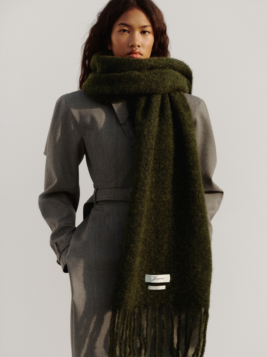 The Carro scarf by Jacquemus