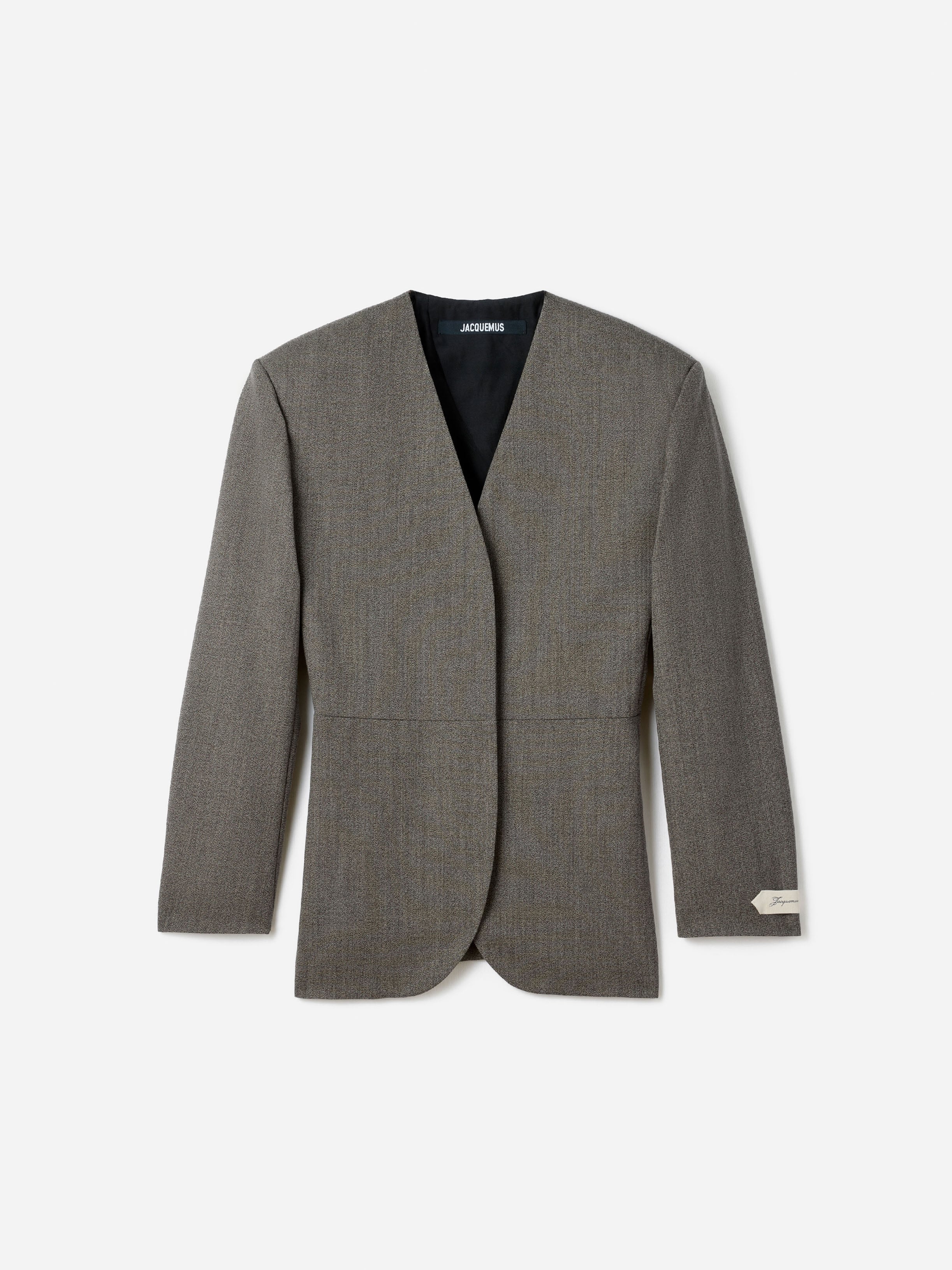 LA VESTE CITTA