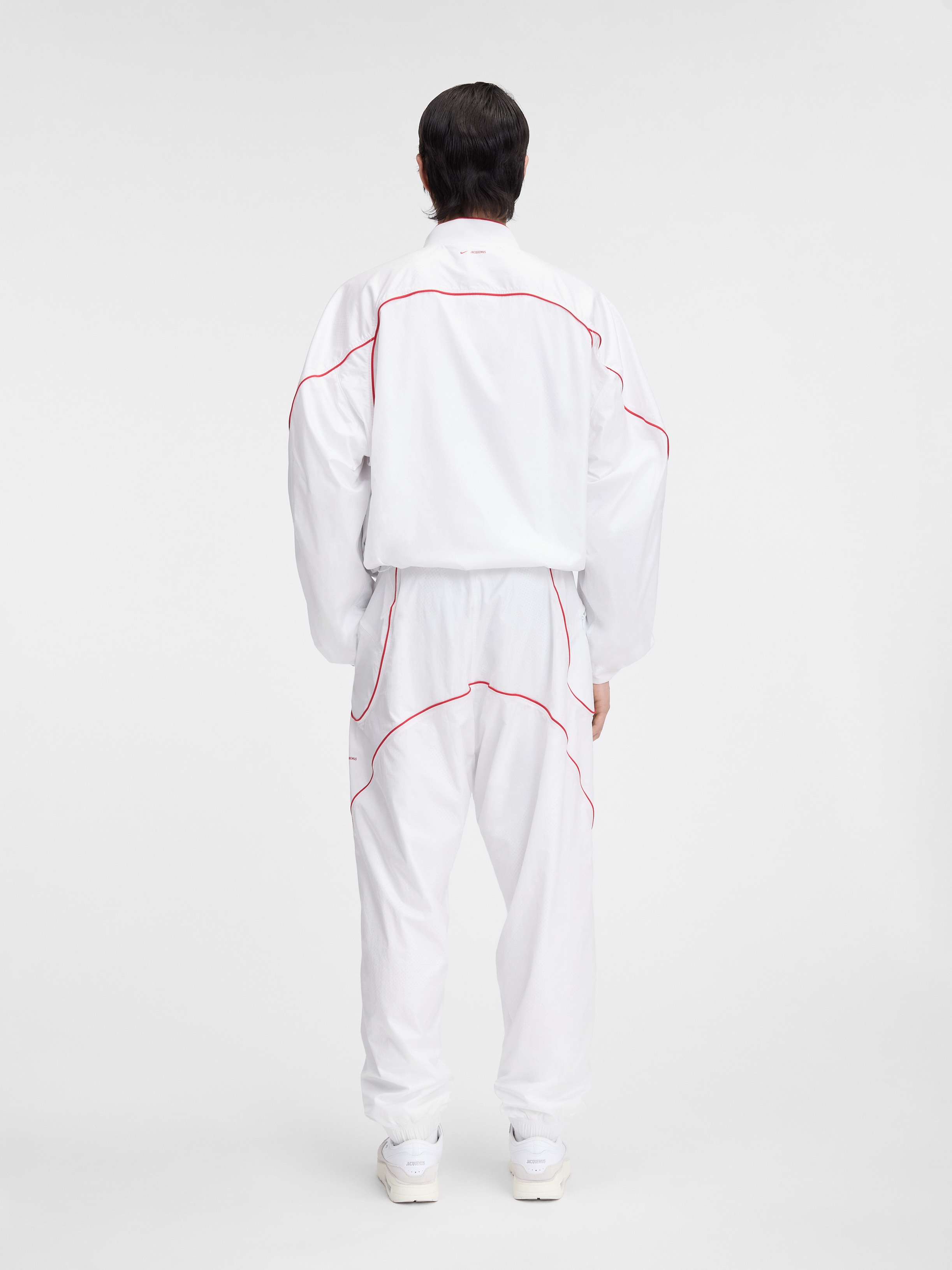 LA VESTE DE JOGGING