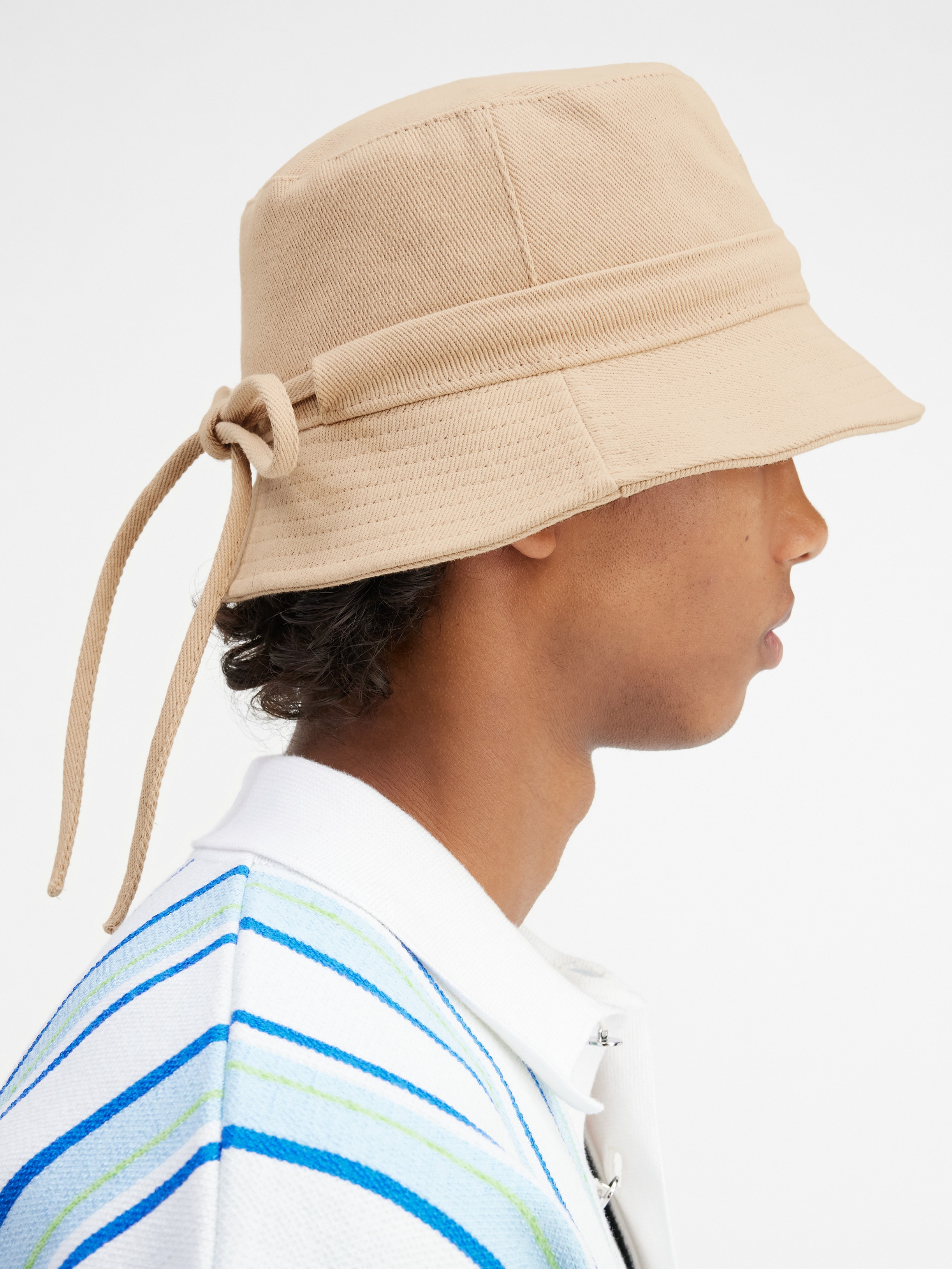 Jacquemus The Gadjo Bucket Hat in Navy main image 1