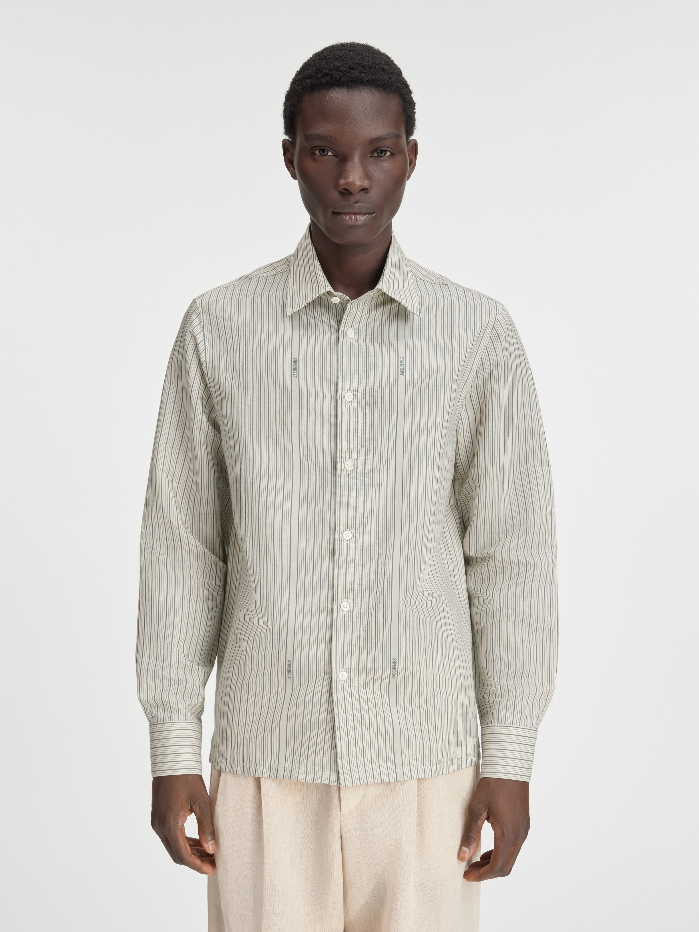 La Chemise De Costume Shirt