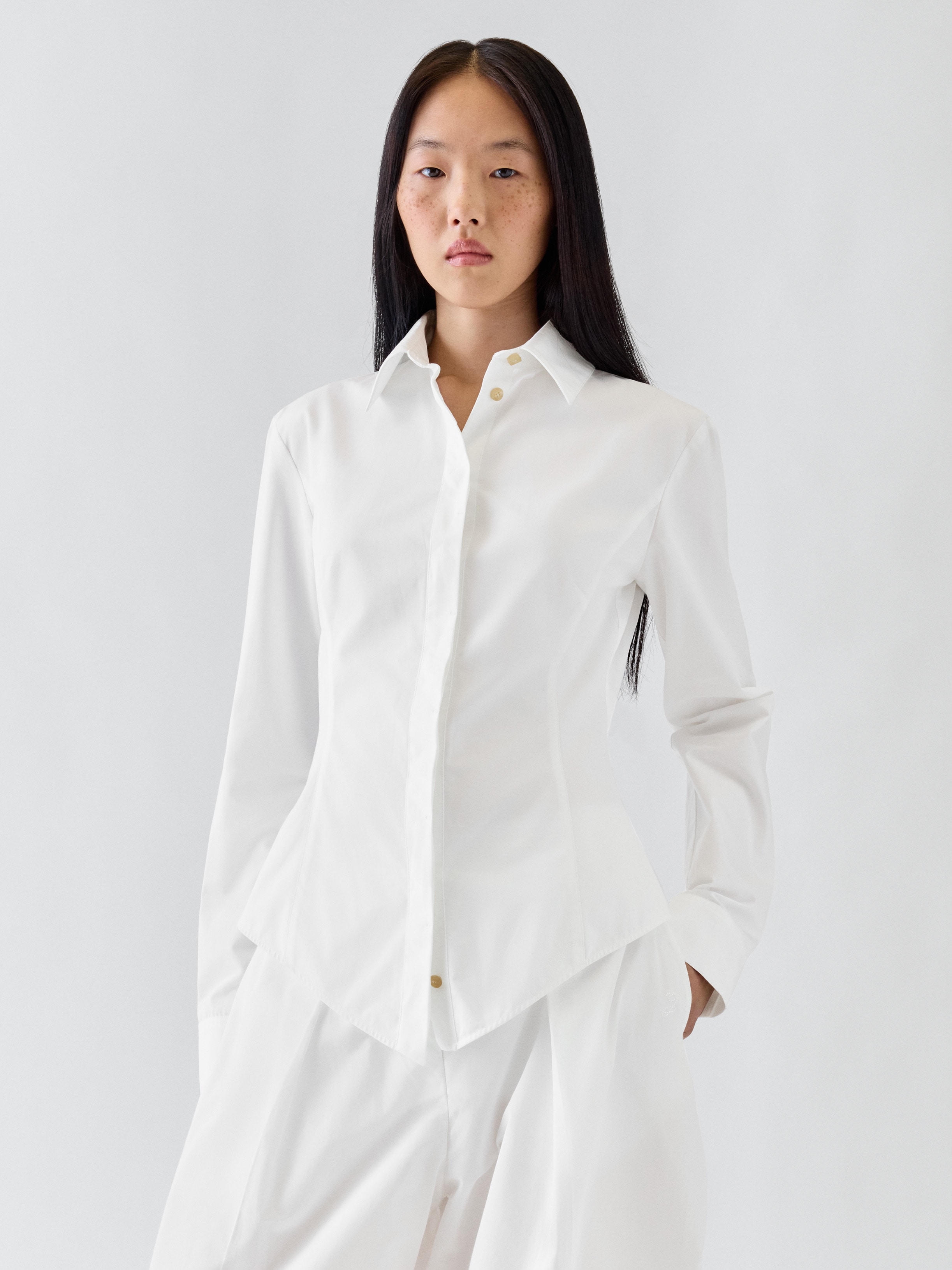 LA CHEMISE TRIANGLE