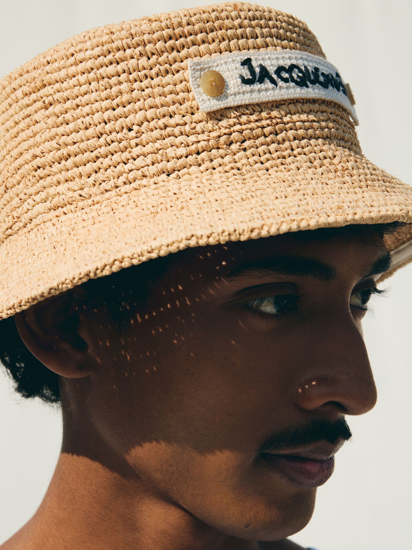 JACQUEMUS ビーチハット The Plage bucket hat by JACQUEMUS | Official website