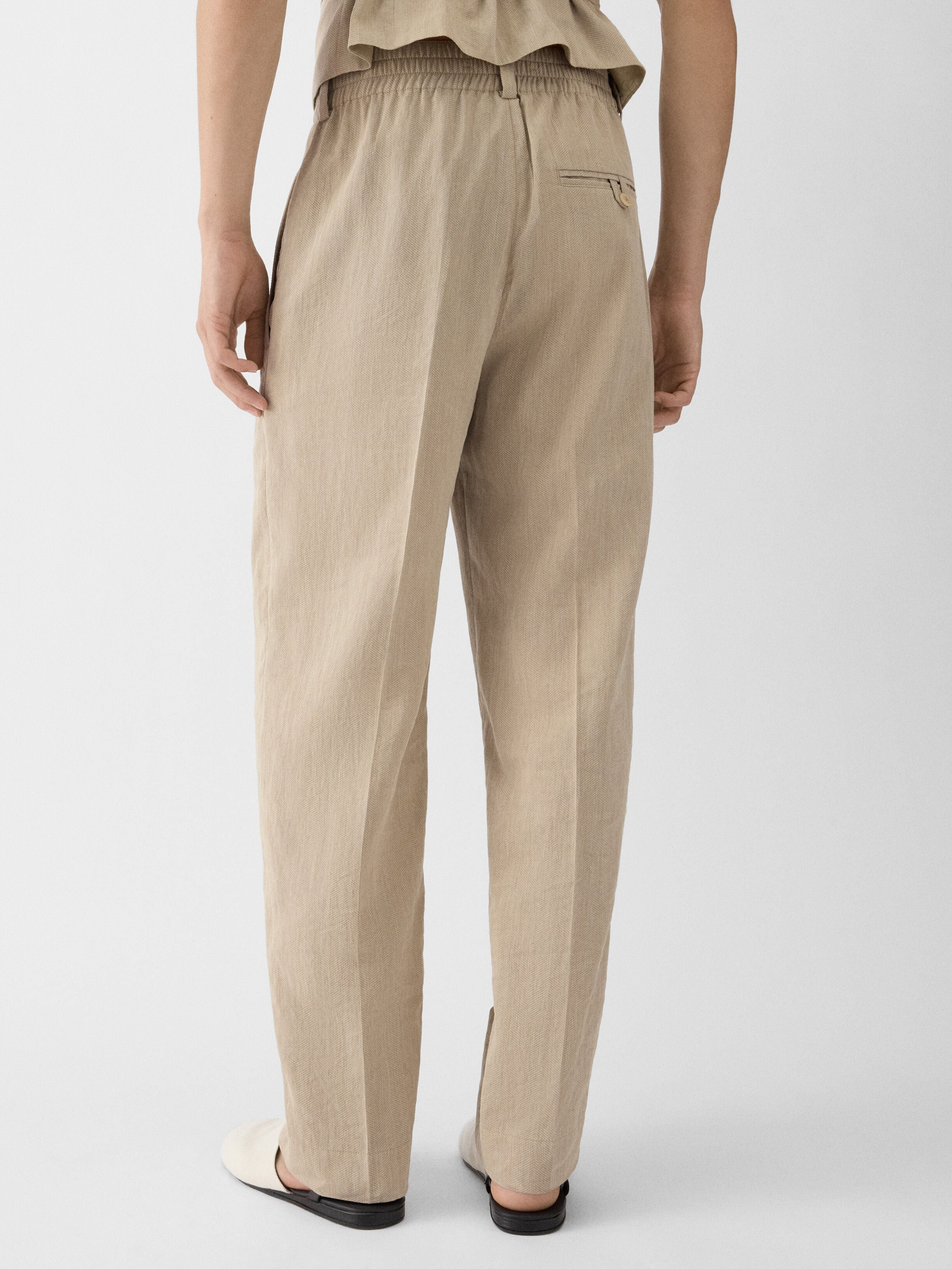 The herringbone Croisière pants by JACQUEMUS | Official website