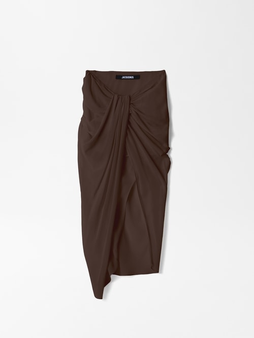 La falda Par&eacute;o