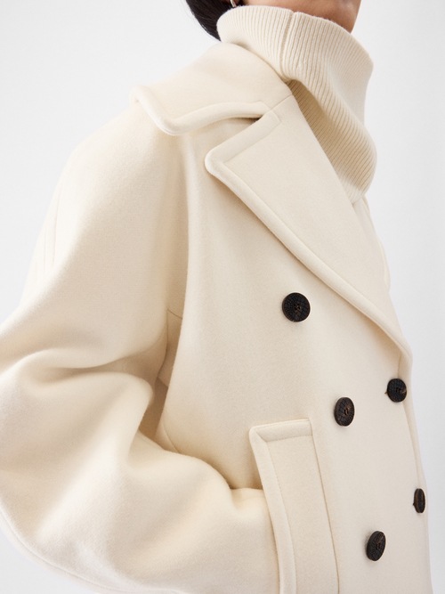 The Ovalo peacoat