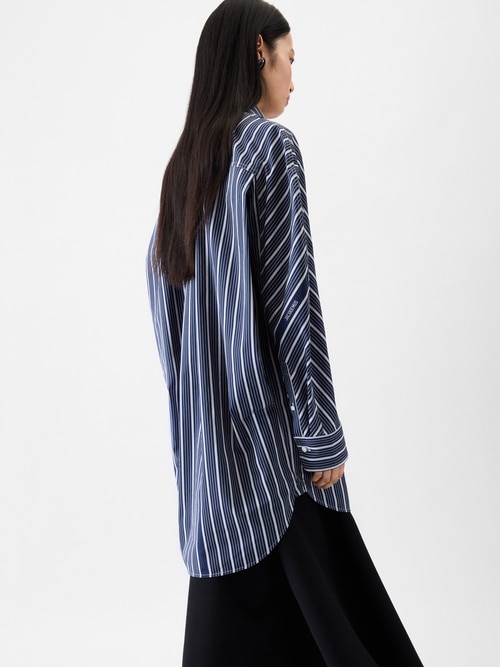 The Ovalo shirt dress