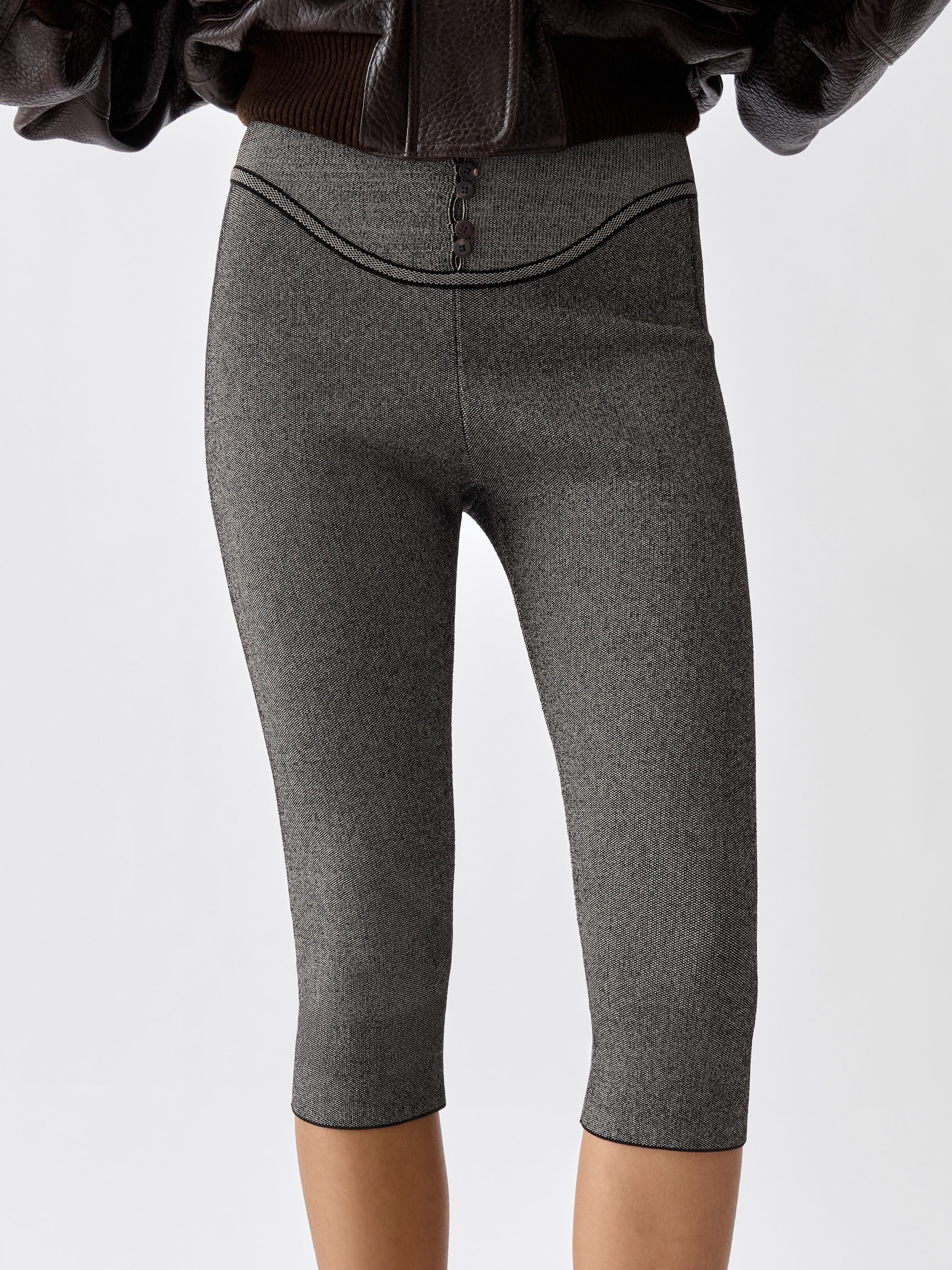 LES LEGGINGS SERA