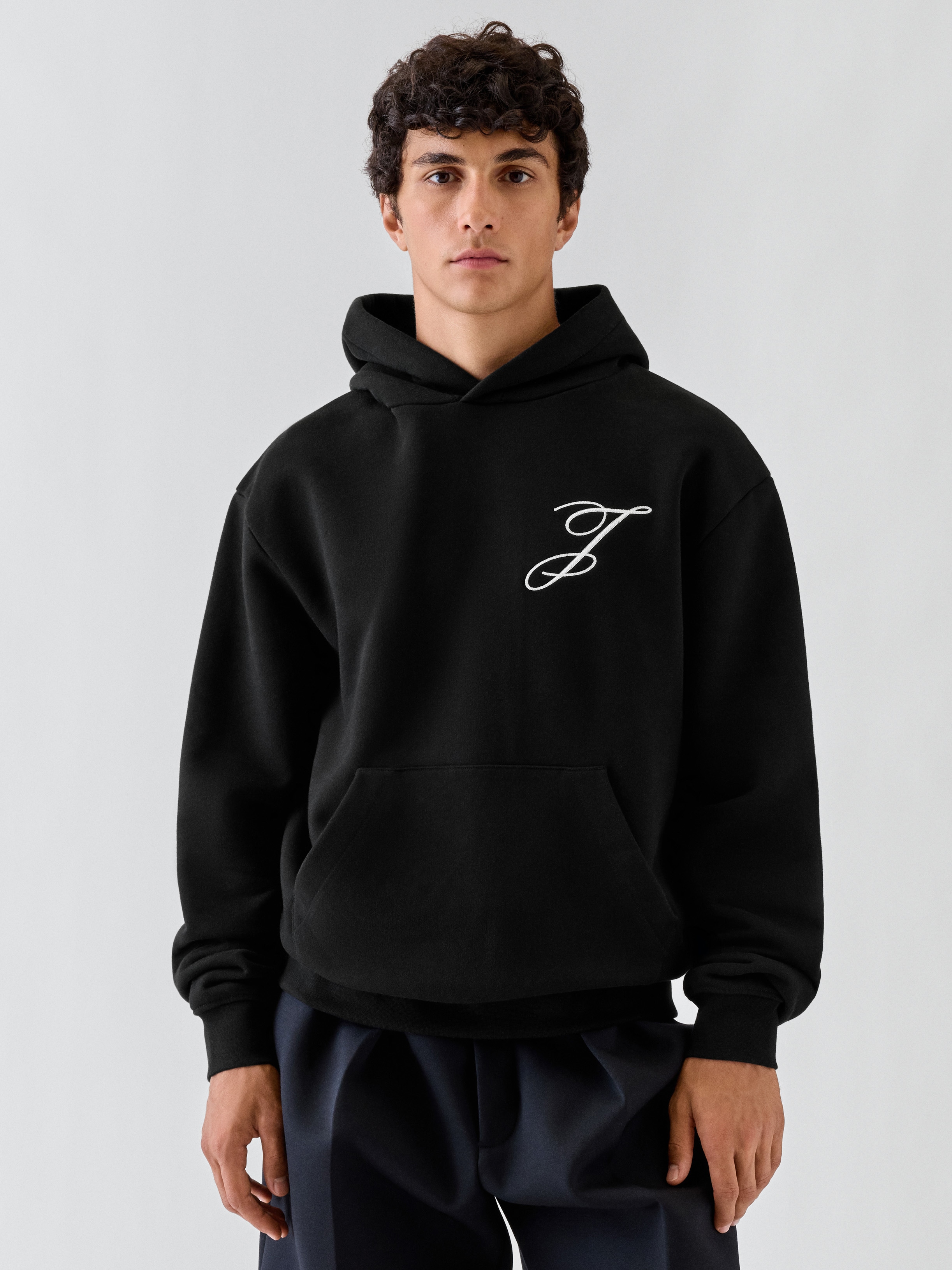 LE HOODIE LOGO