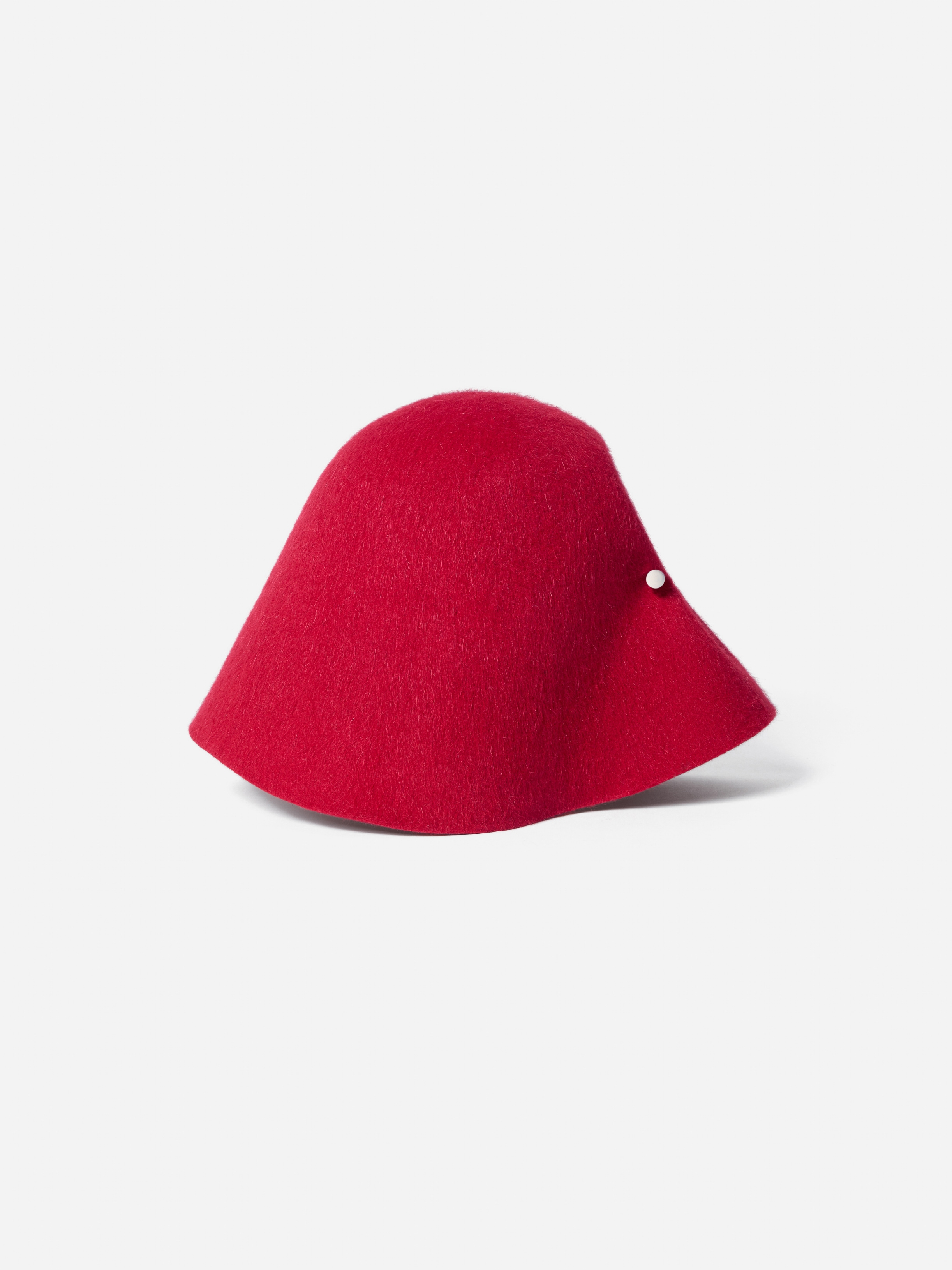 LE CHAPEAU CLOCHE