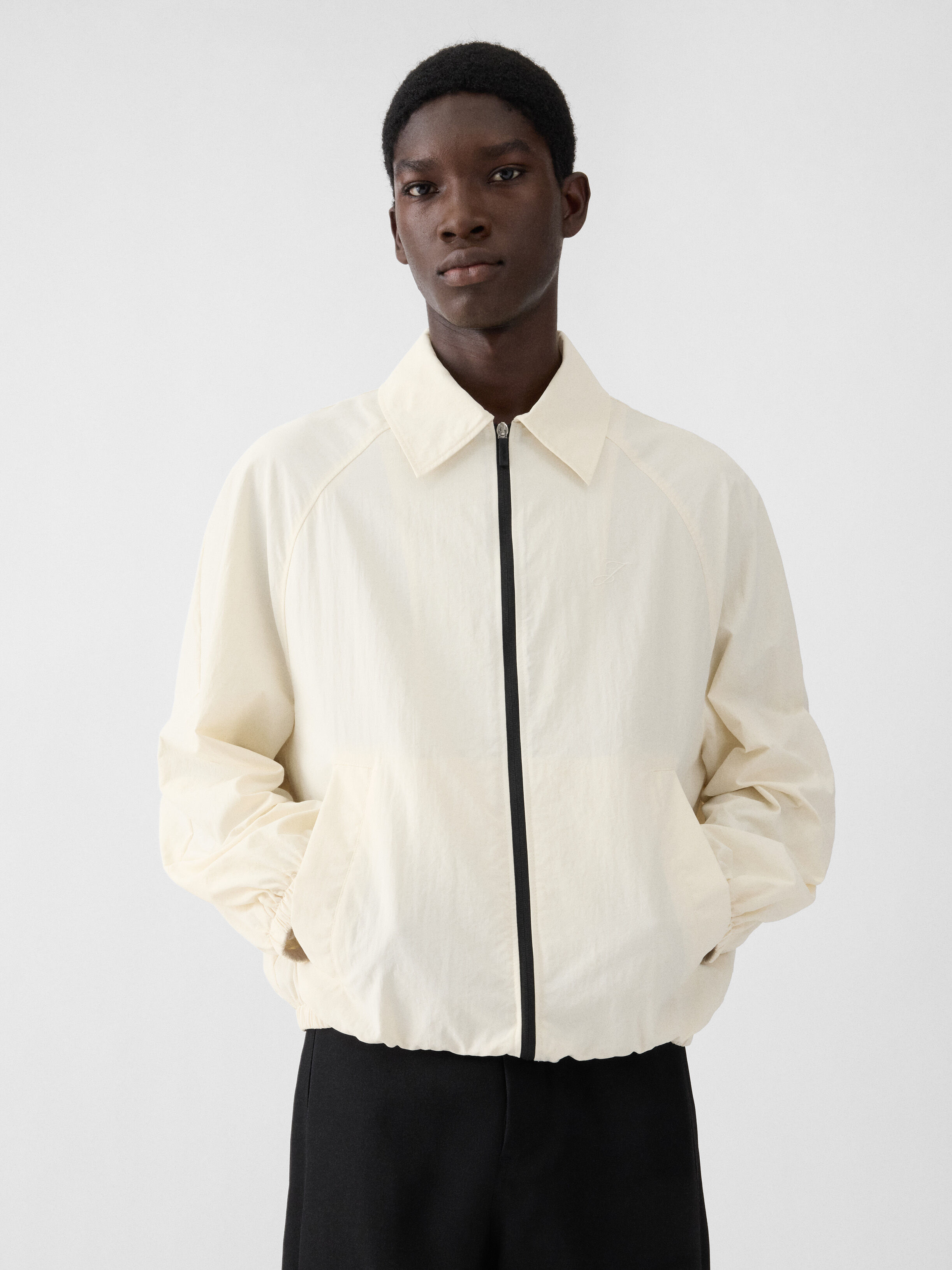 The windbreaker by JACQUEMUS | Official website