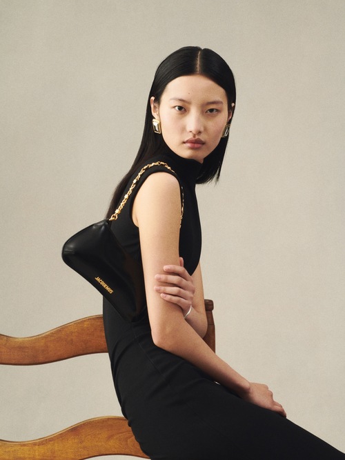 The small Bisou Chaine