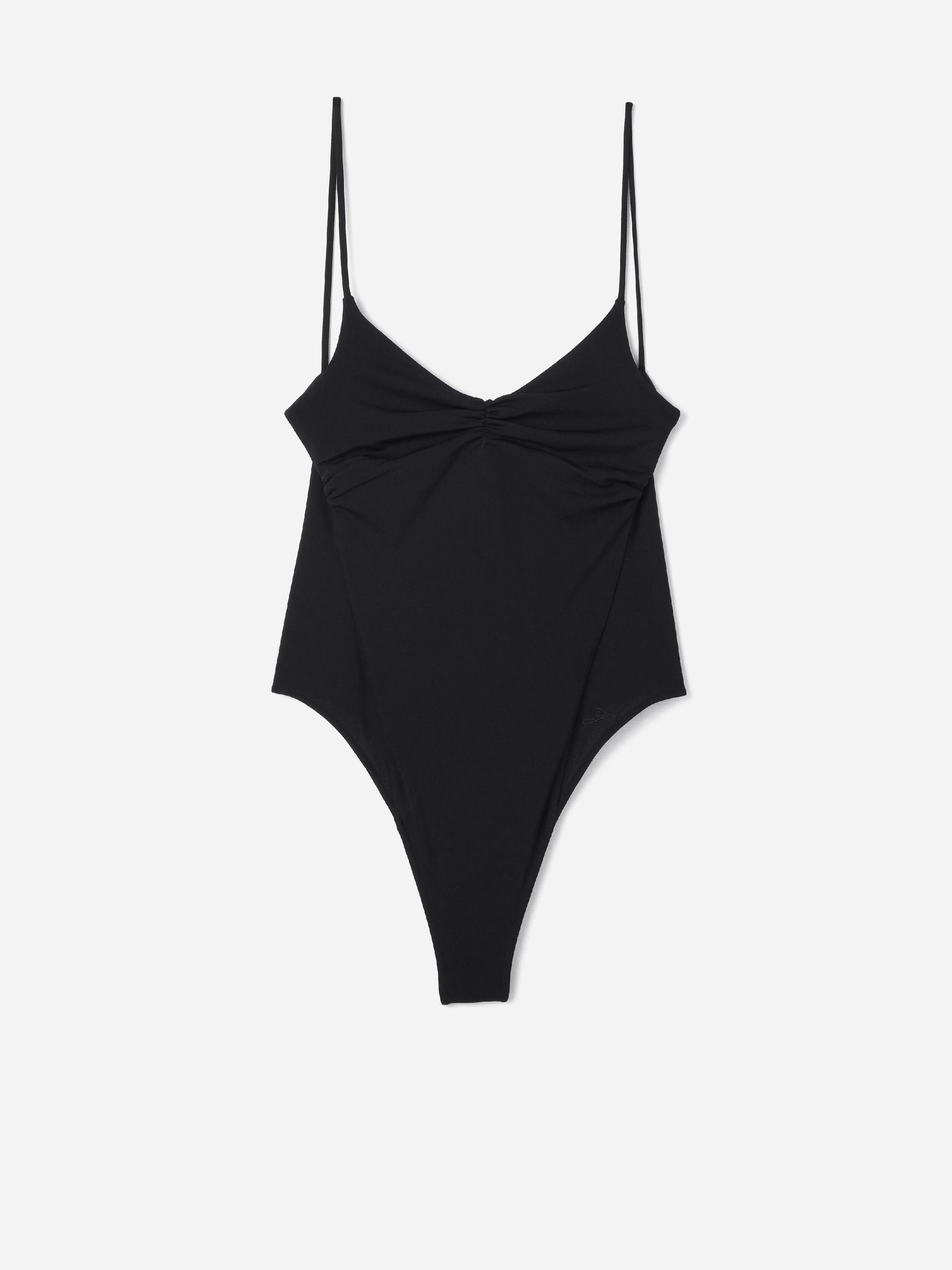 LE BODY PINA