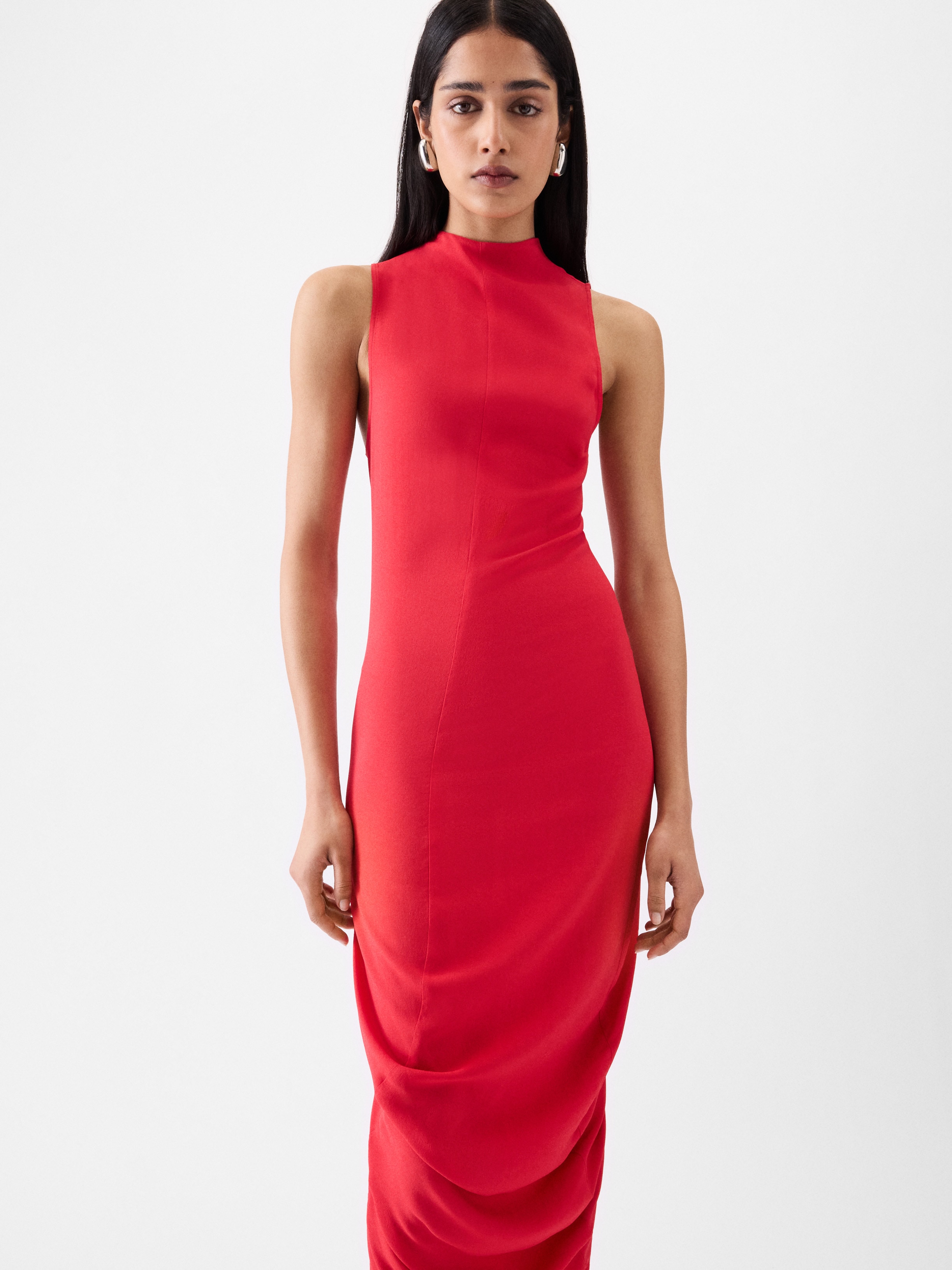 LA ROBE J