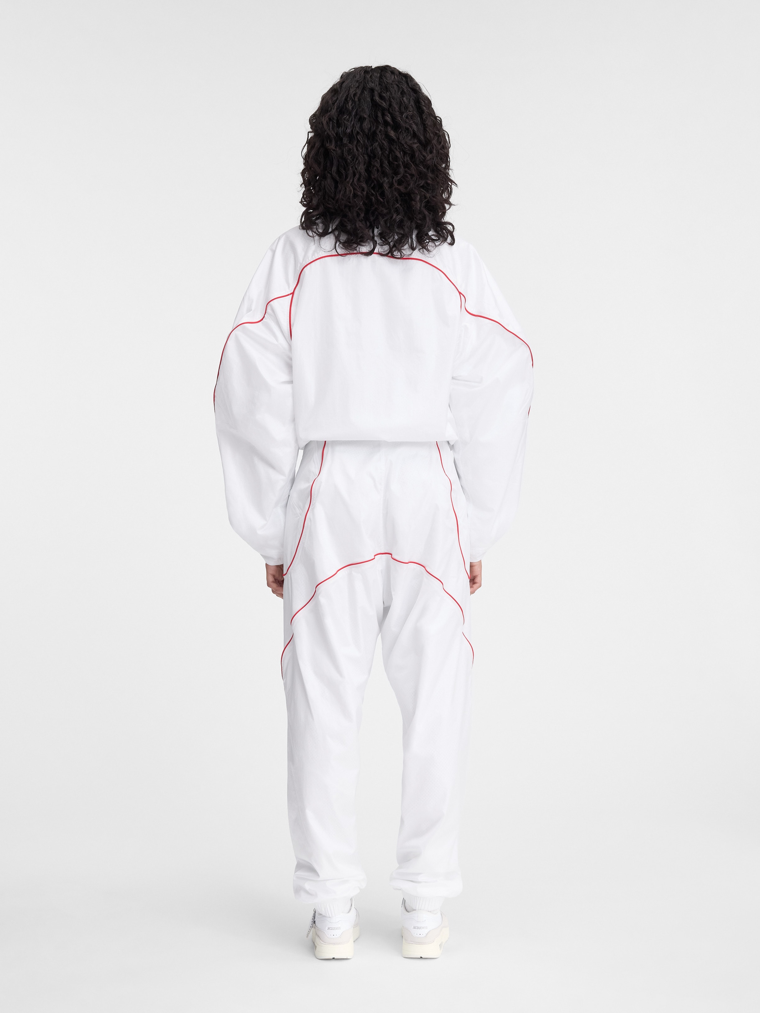 LA VESTE DE JOGGING