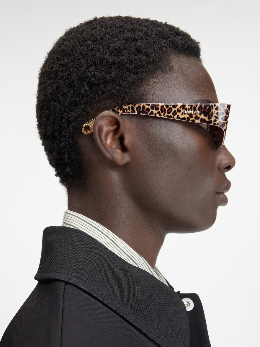 The Ovalo sunglasses by JACQUEMUS | Official website