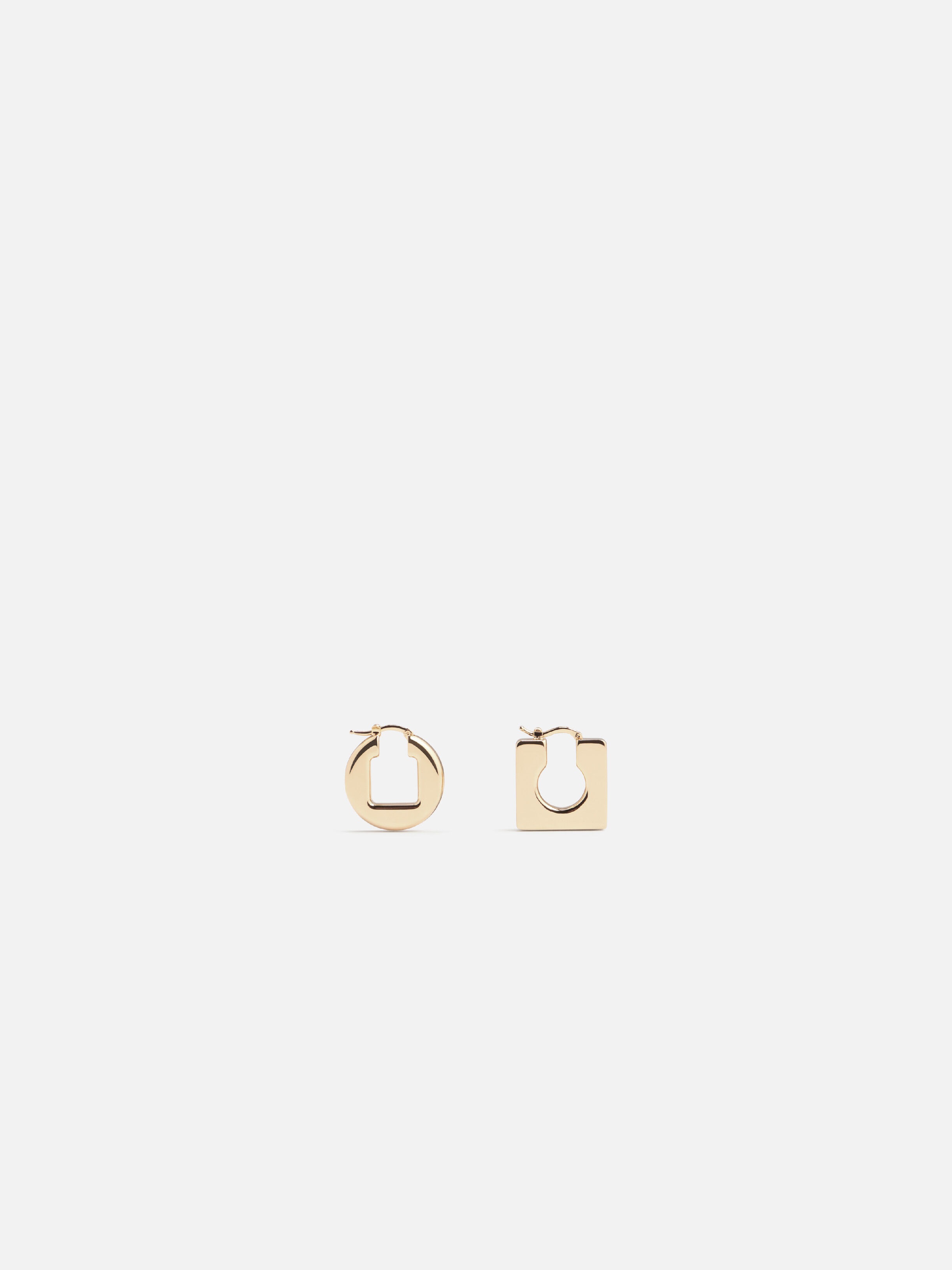 The Rond Carré earrings by JACQUEMUS | Official website